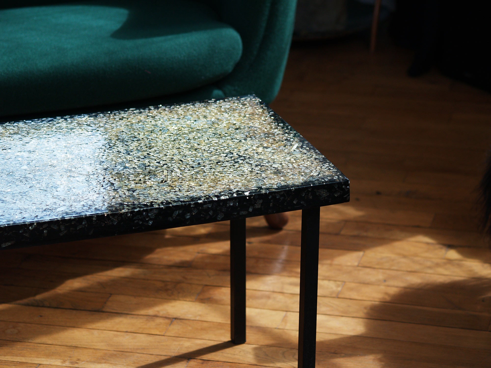 Table basse en résine de Pierre Giraudon, France (vers 1970)..Fractal Resin coffee table by Pierre Giraudon, France (circa 1970)