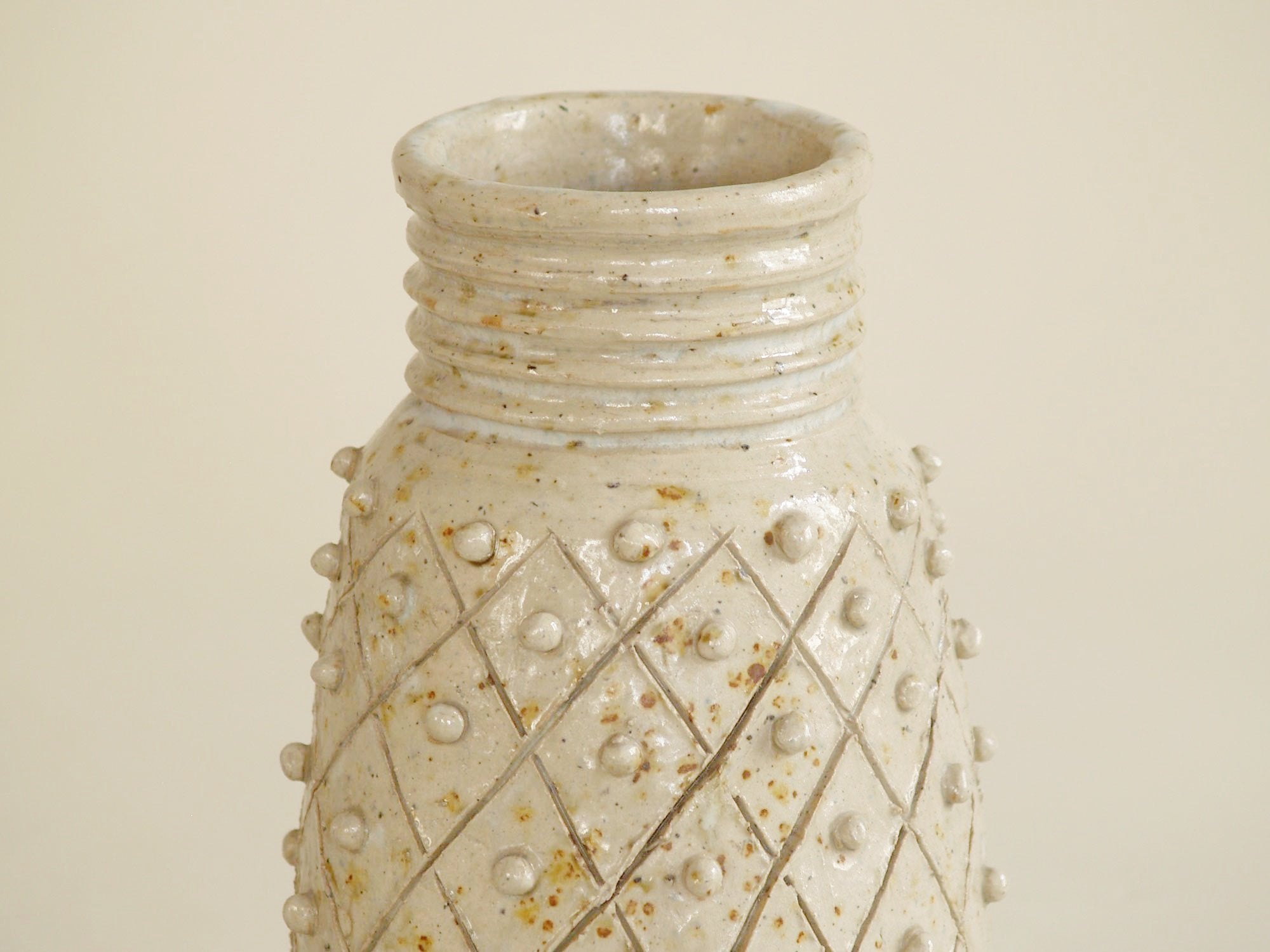 Vase d'André Rozay à La Borne, France (1945)..Brutalist La Borne stoneware vase by André Rozay, France (ca. 1945)