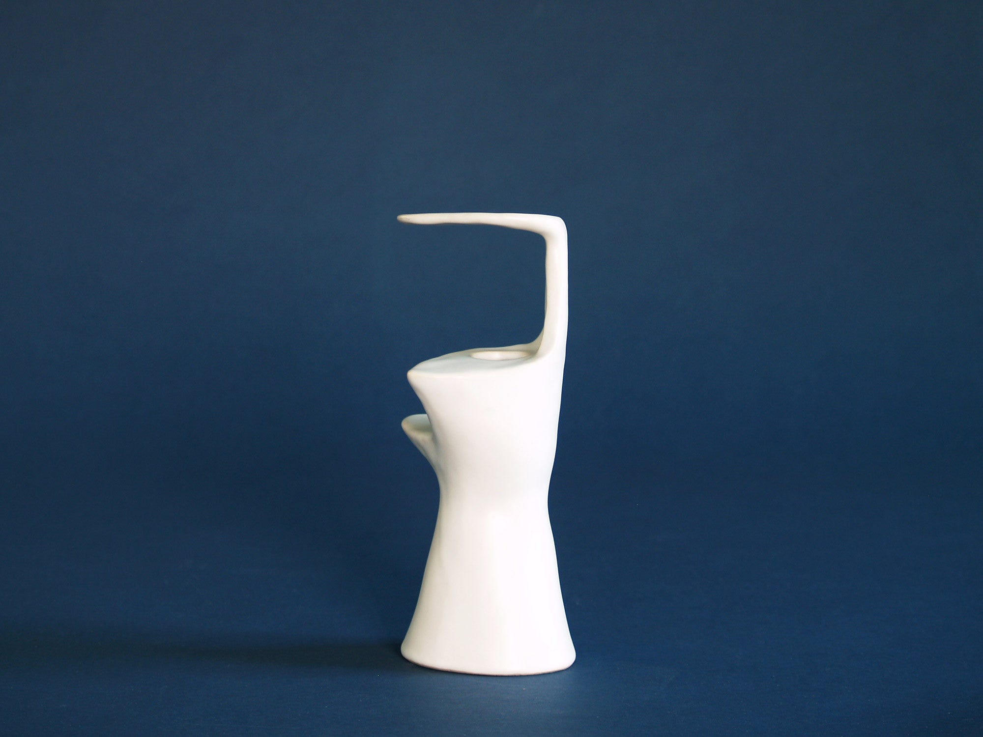 Sculpture‑Vase dans le style de Michel Lucotte, France (Années 1950)..Sculpture‑vase in the style of Michel Lucotte, France (1950)