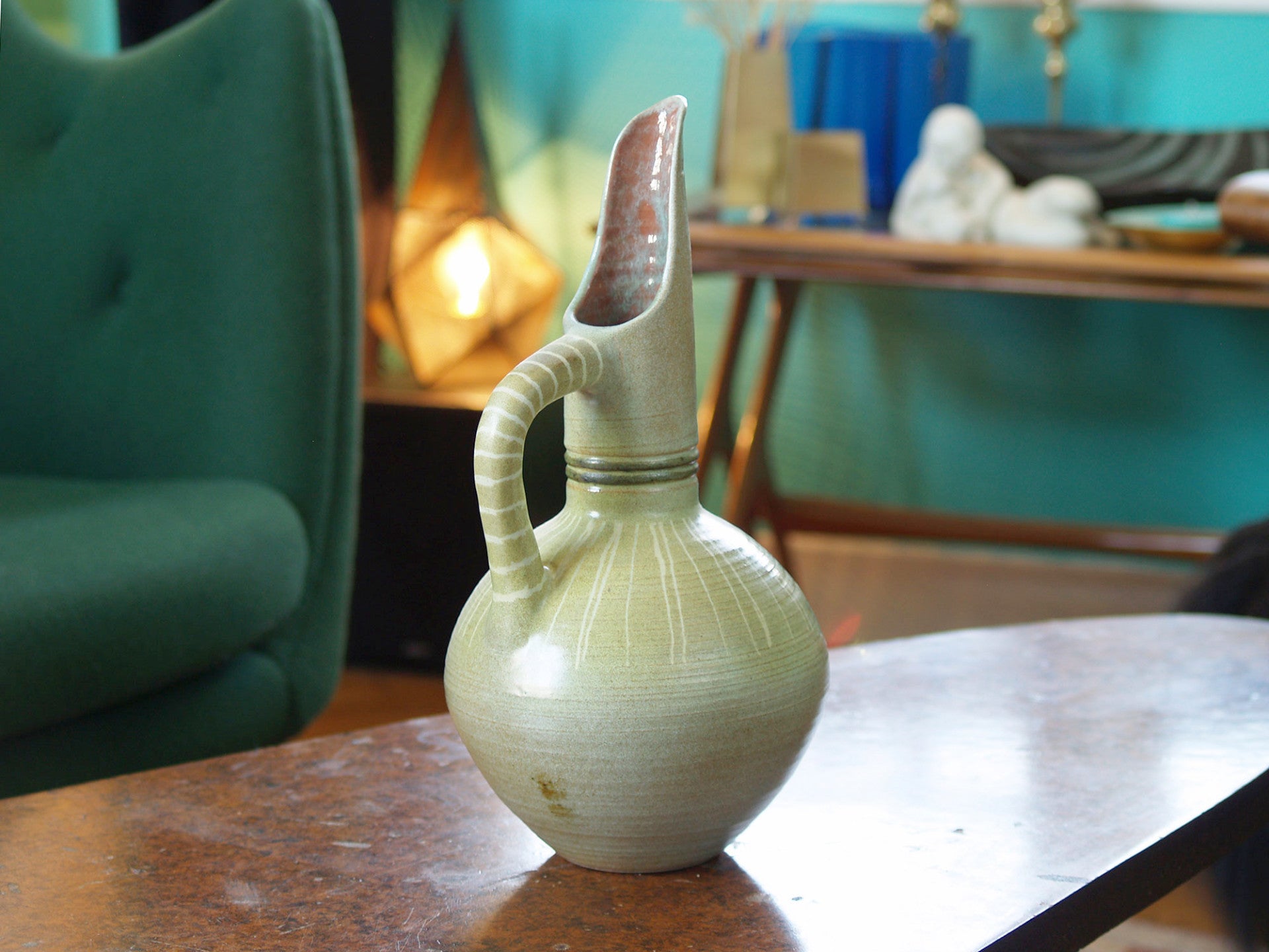 Vase Horus de Fernand Lacaf, France (1957)..Horus vase by Fernand Lacaf, France (1957)