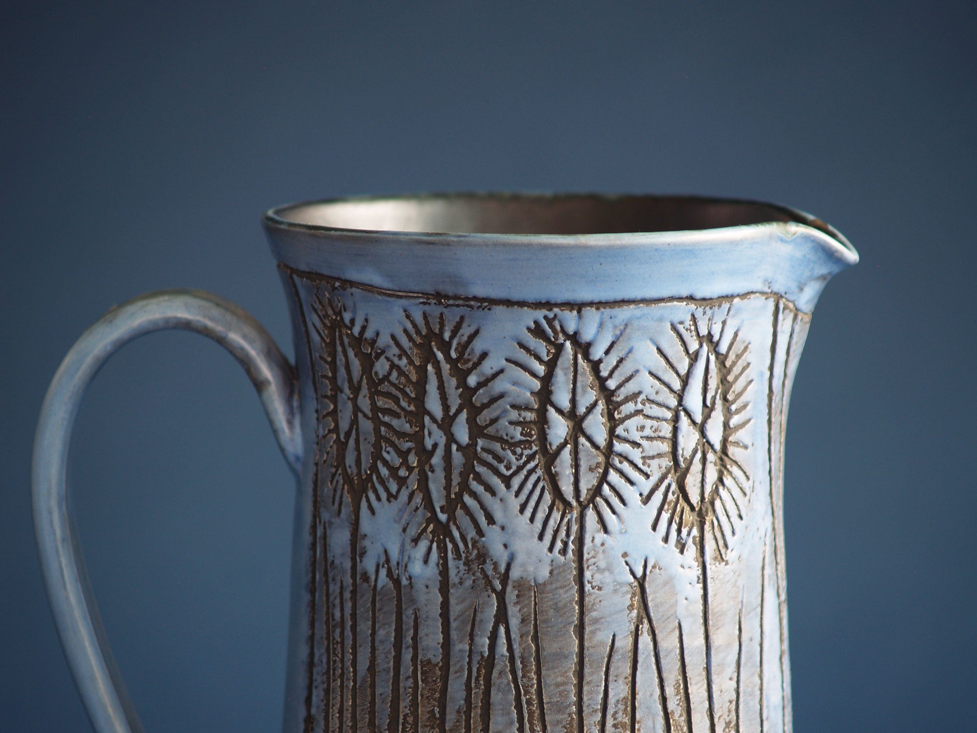 Pichet‑Vase de Jacques Pouchain, France (1958)..Pitcher by Jacques Pouchain, France (1958)