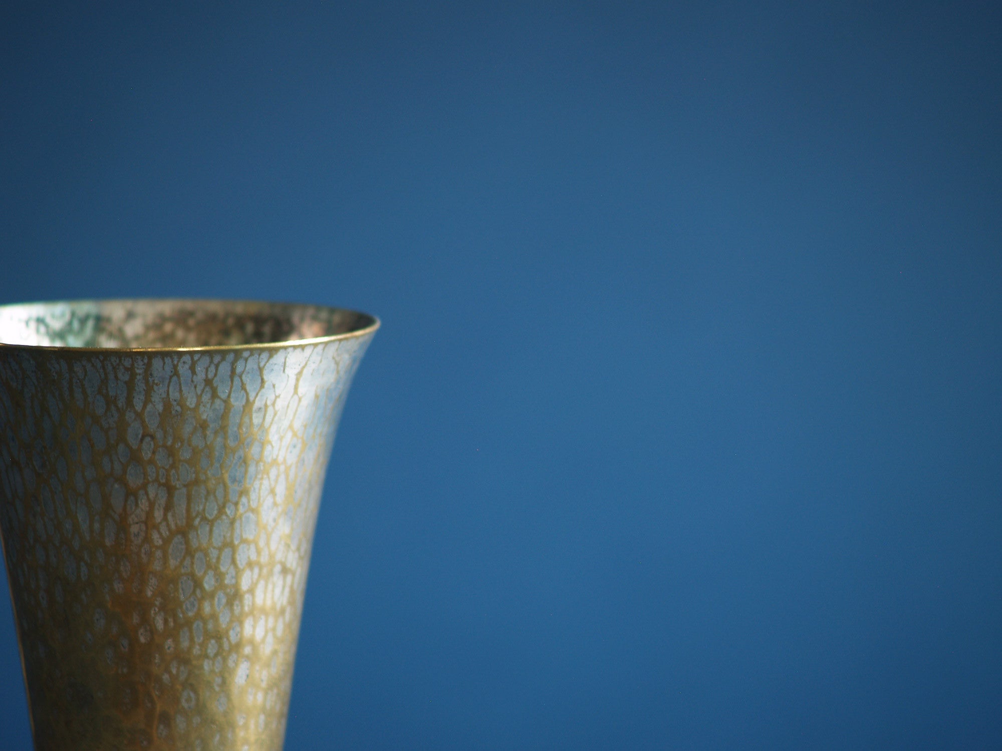 Paire de vases Richard Riemerschmid & WMF, Allemagne (vers 1930)..Pair of vases by Richard Riemerschmid & WMF, Germany (circa 1930)