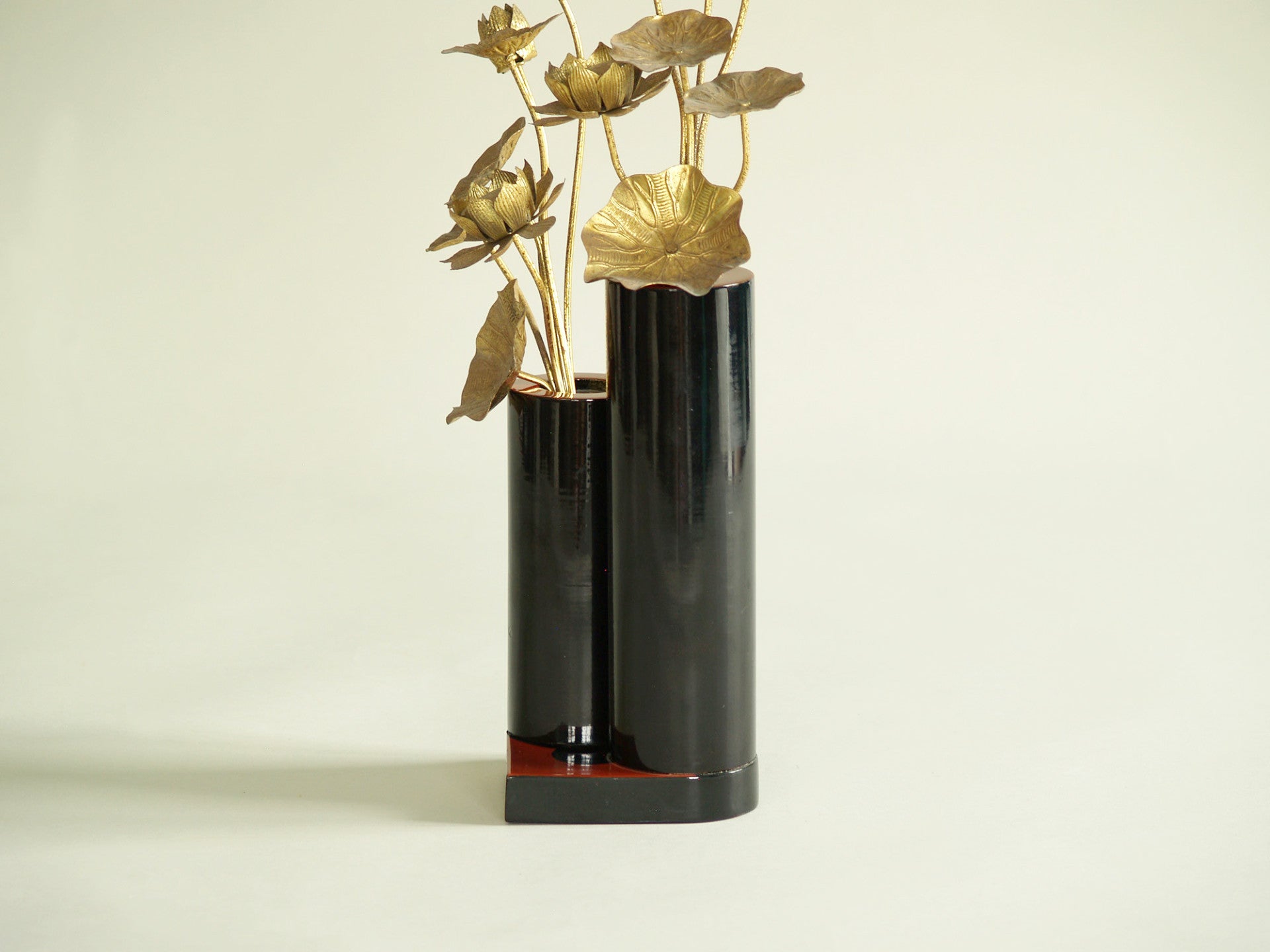 Vase double en laque Atelier Zohiko, Japon (vers 1960)..Urushi lacquered double vase Zohiko workshop, Japan (circa 1960)