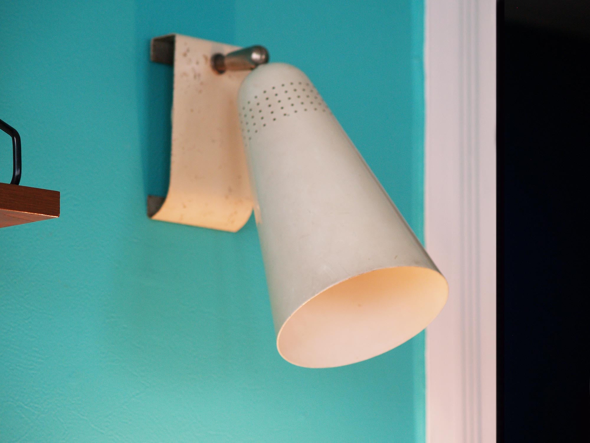 Applique murale rationaliste, Allemagne (vers 1950)..Rationalist wall light, Germany (circa 1950)