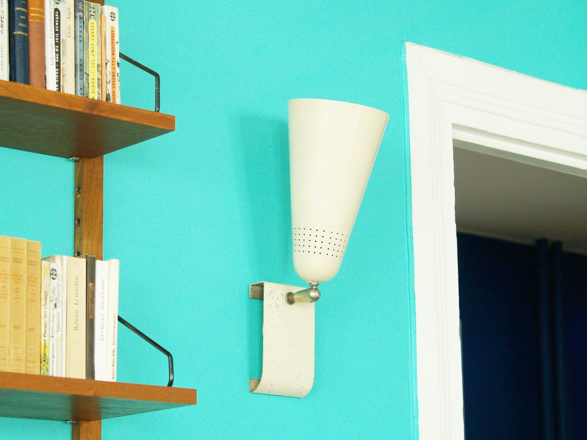 Applique murale rationaliste, Allemagne (vers 1950)..Rationalist wall light, Germany (circa 1950)