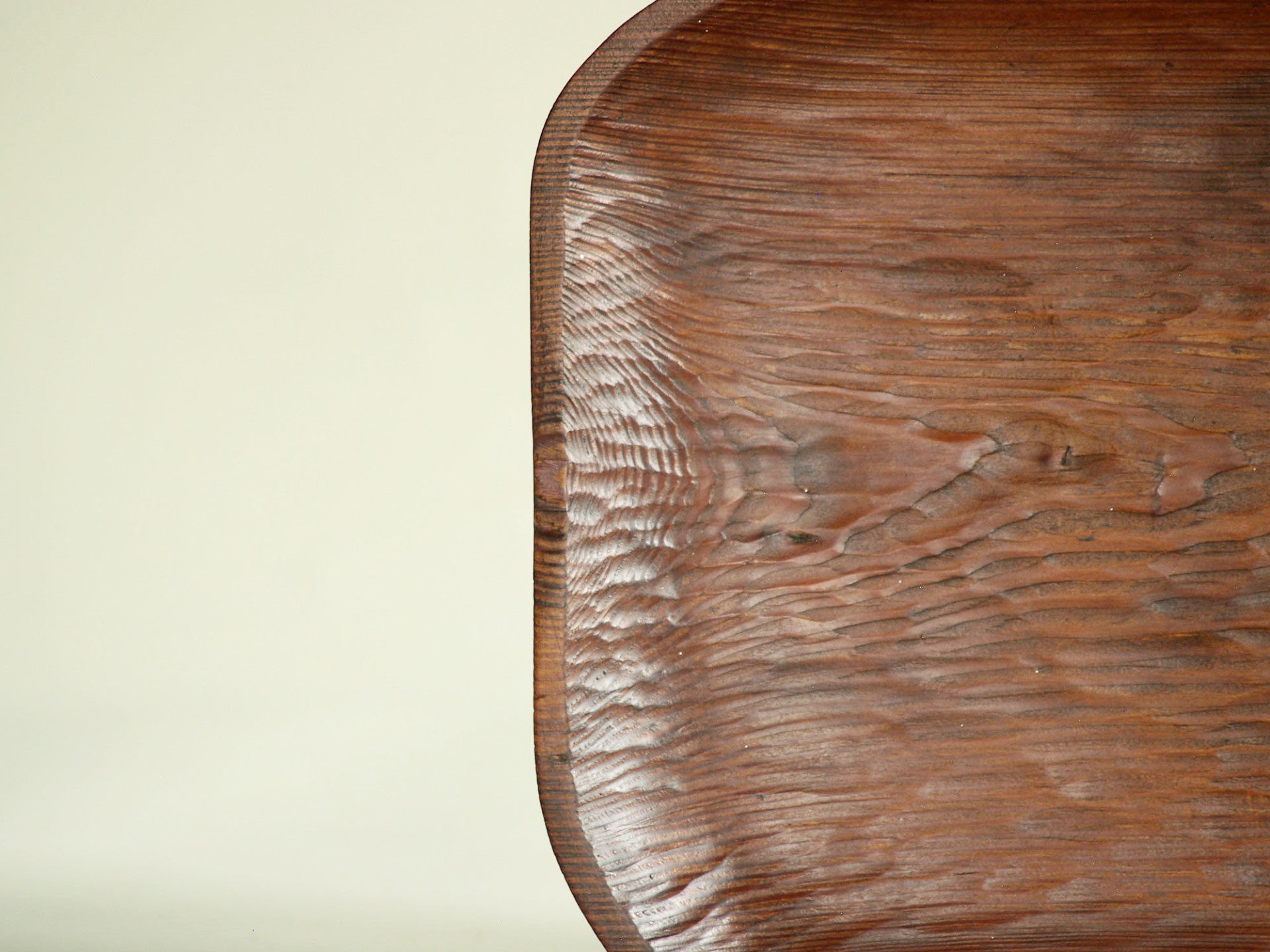 Coupe / Plateau monoxyle, France (vers 1955)..Rectangular carved tray, France (circa 1955)