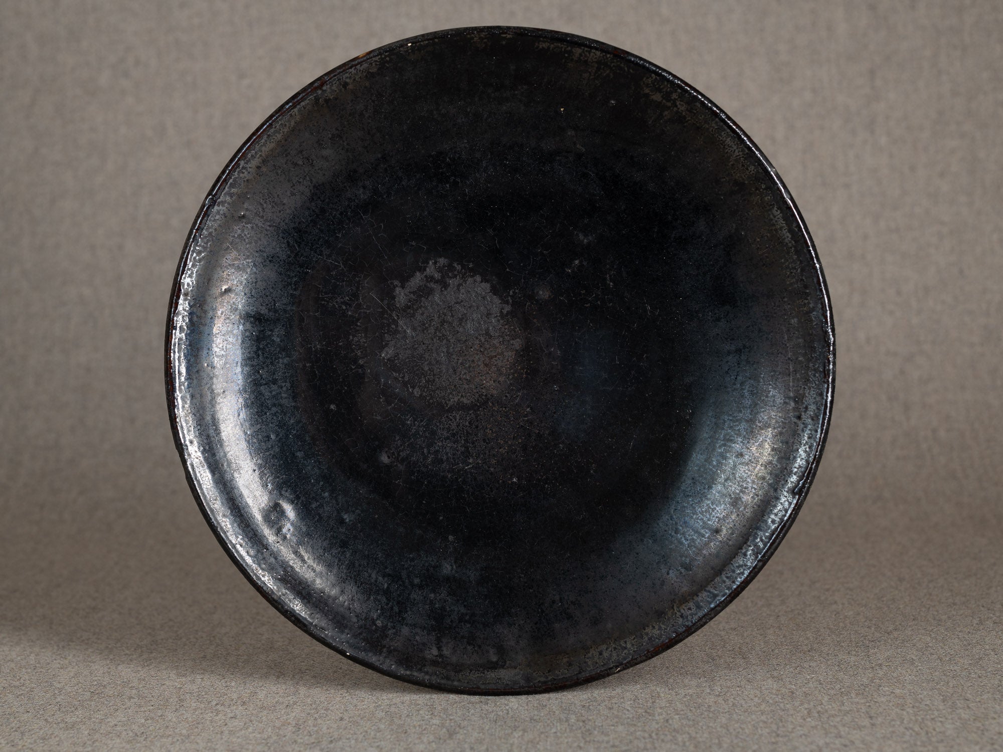 Rare coupe circulaire d'Étienne Noël à Dieulefit, France (vers 1936-39)..Rare circular bowl by Étienne Noël in Dieulefit, France (circa 1936-39)