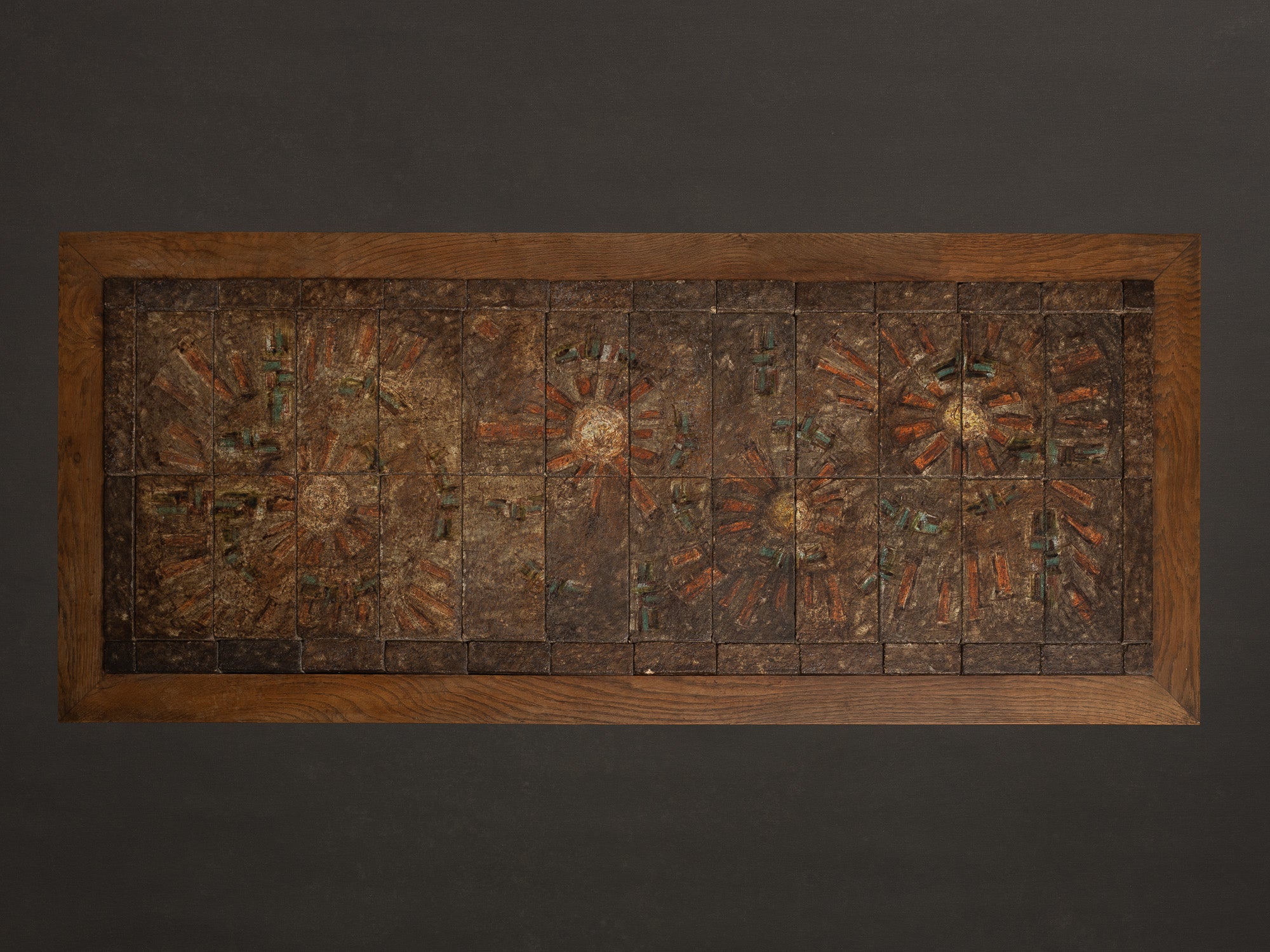 Exceptionnelle table basse en céramique de Jean‑Pierre Viot, France (Vers 1968)..Outstanding ceramic Coffee table by Jean-Pierre Viot, France (circa 1960)