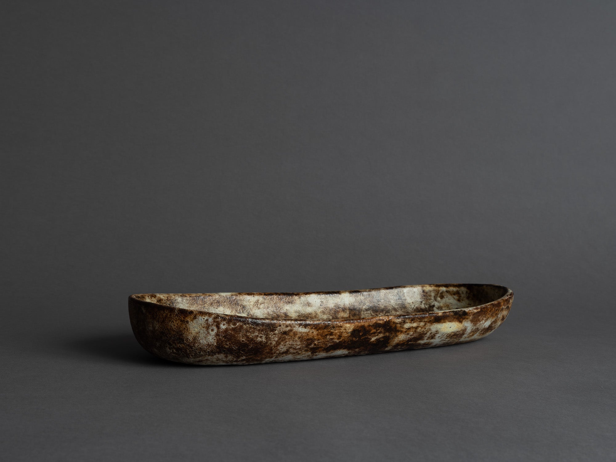 Grande coupe d'Alexandre Kostanda, France (vers 1960)..Large Bowl by Alexandre Kostanda, France (circa 1960)