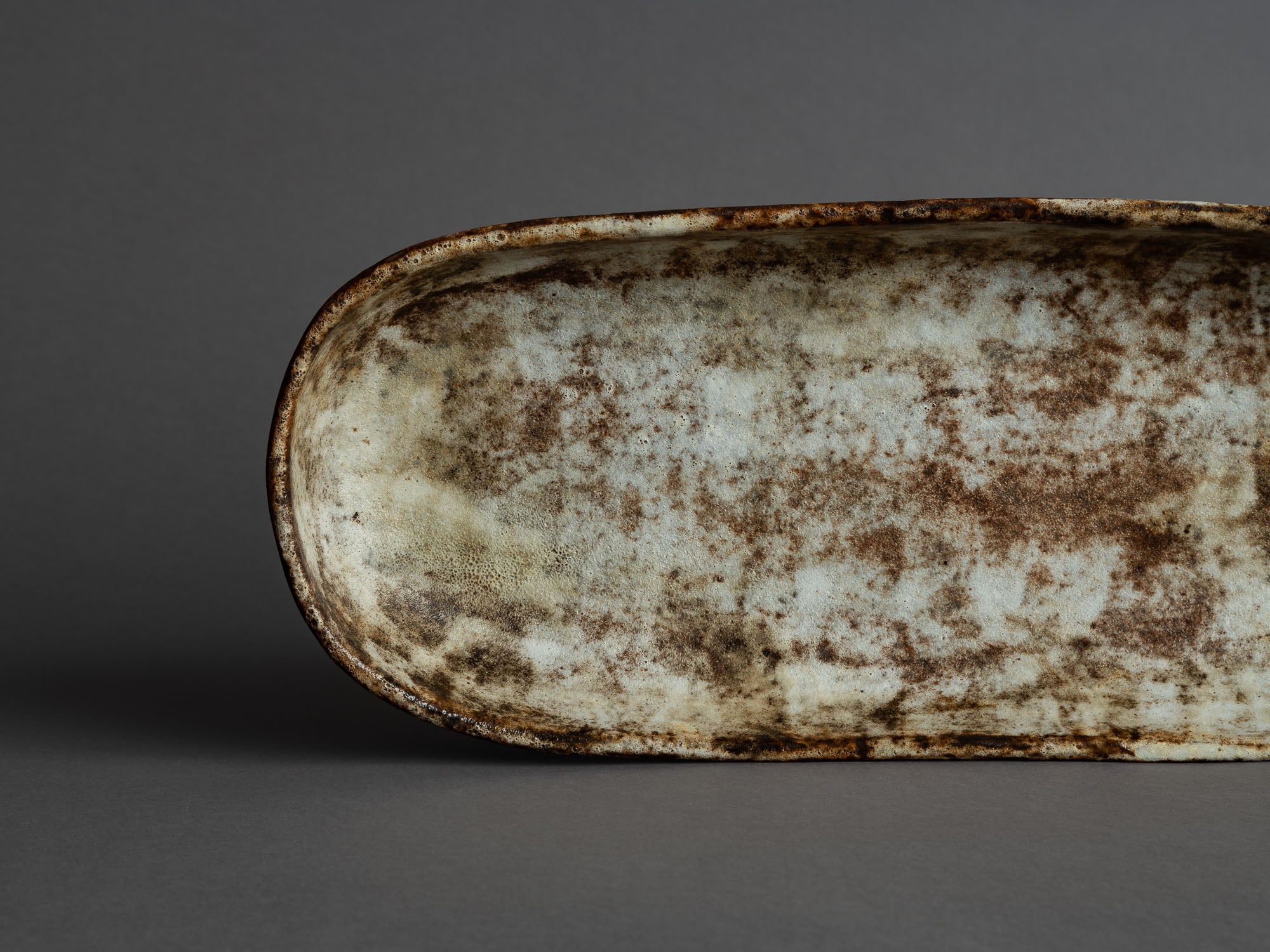 Grande coupe d'Alexandre Kostanda, France (vers 1960)..Large Bowl by Alexandre Kostanda, France (circa 1960)