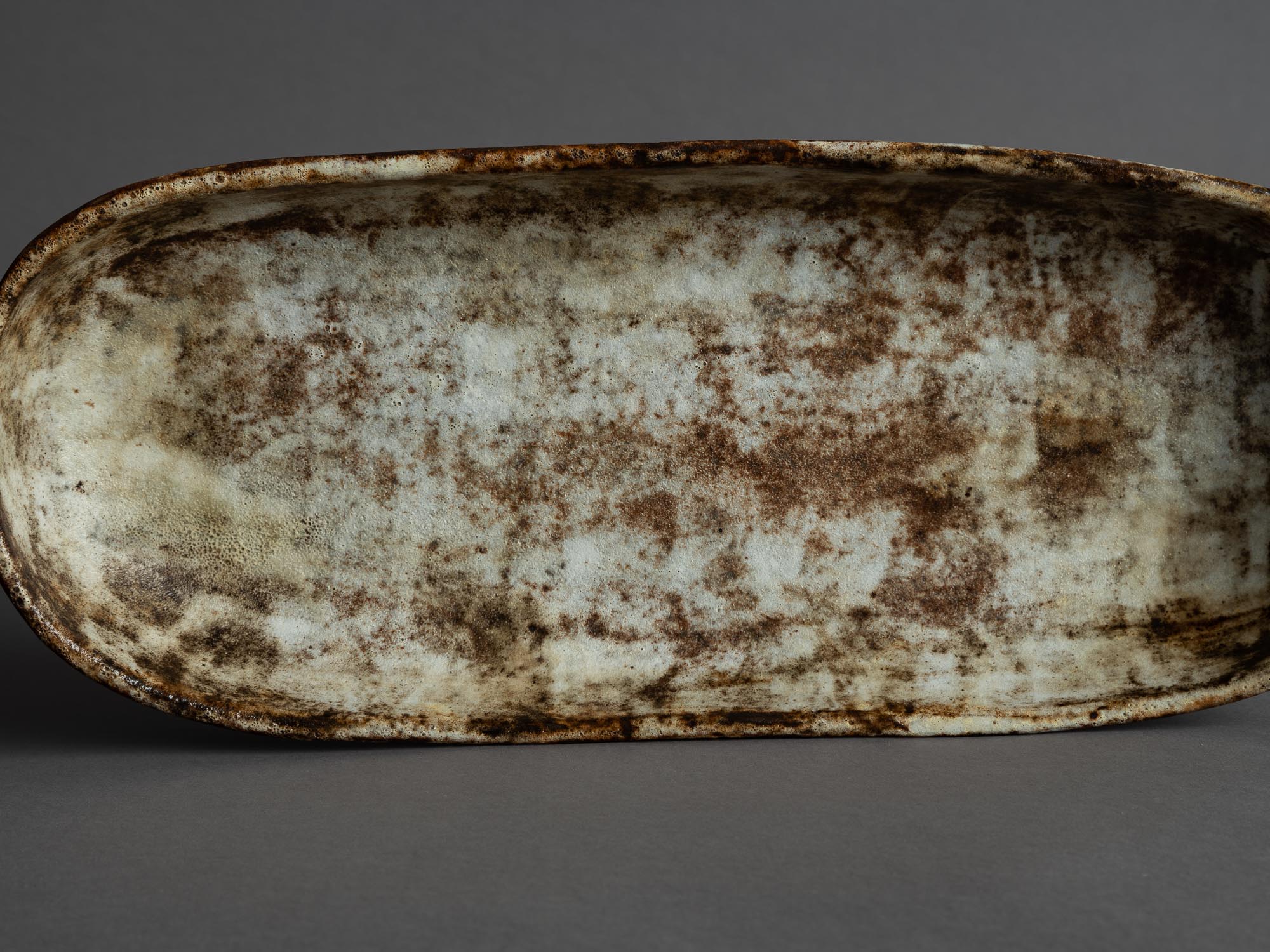 Grande coupe d'Alexandre Kostanda, France (vers 1960)..Large Bowl by Alexandre Kostanda, France (circa 1960)
