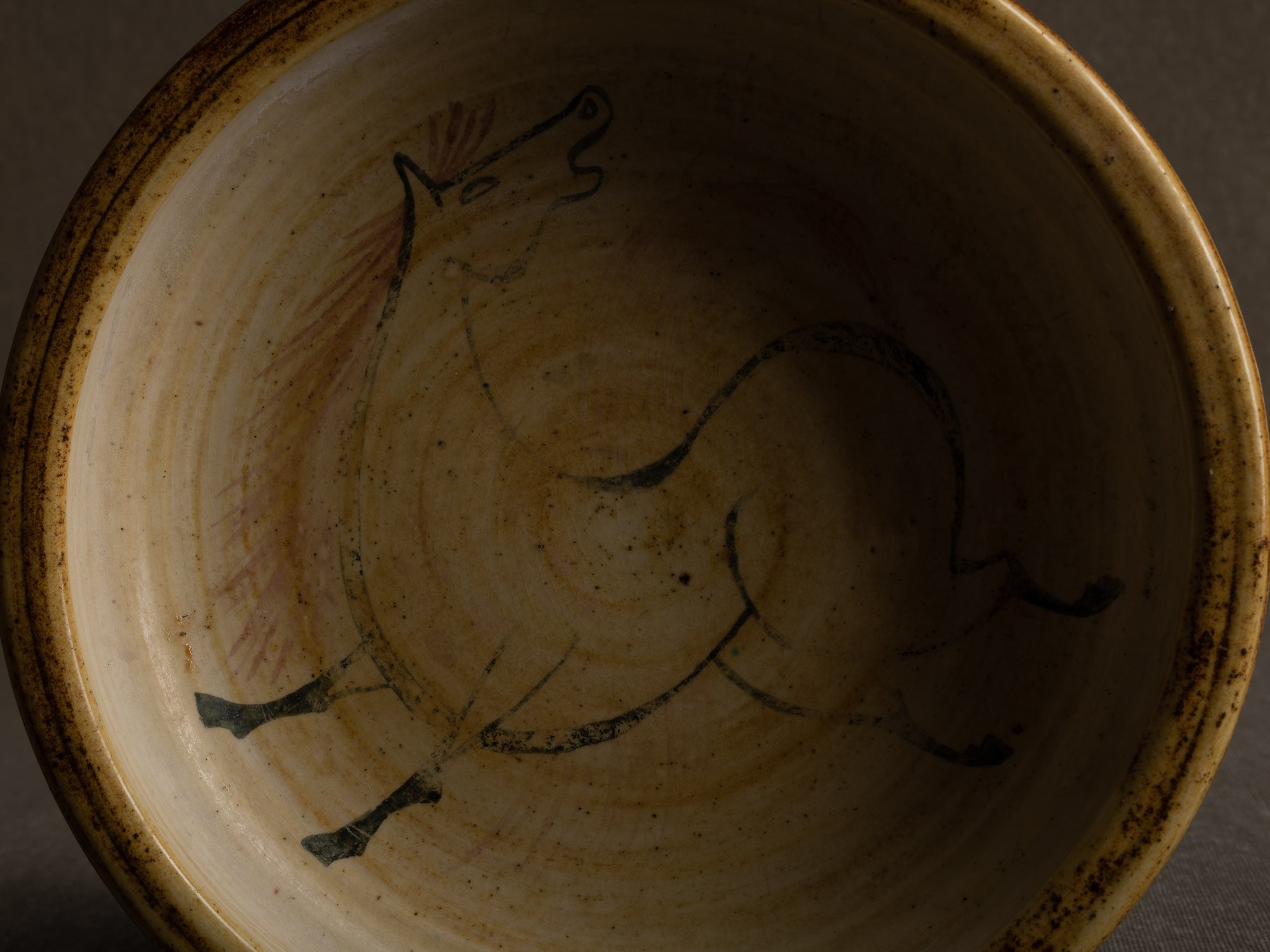Coupe "cheval" de Fernand Lacaf et Françoise Delacourt Lacaf, France (vers 1960)..Horse bowl " by Fernand Lacaf and Françoise Delacourt Lacaf, France (circa 1960)