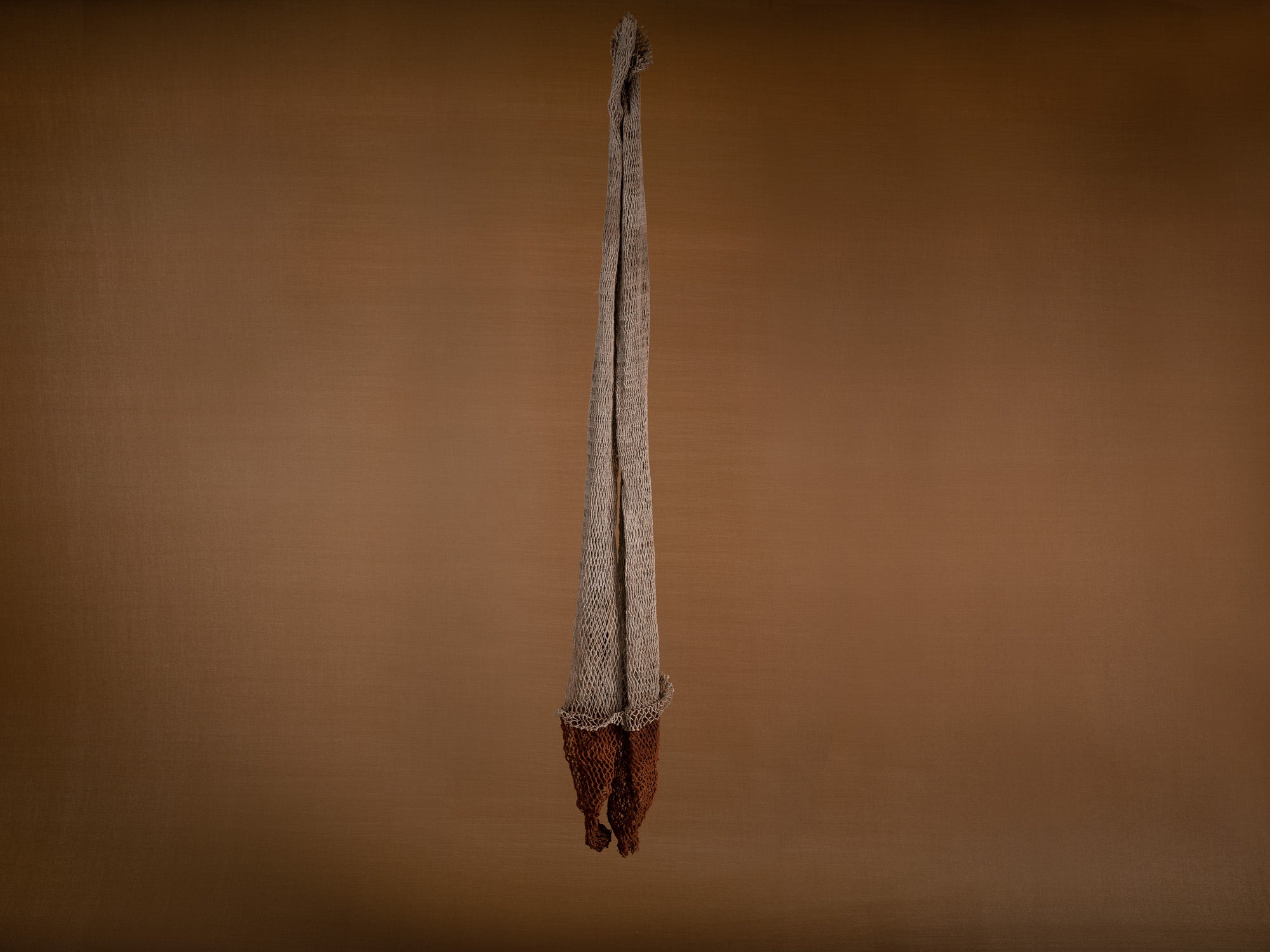 Mitate mono, paire de filets anciens en coton, Suède (Début du XXe siècle)..Mitate mono, pair of old cotton fishing nets, Sweden (early 20th century)