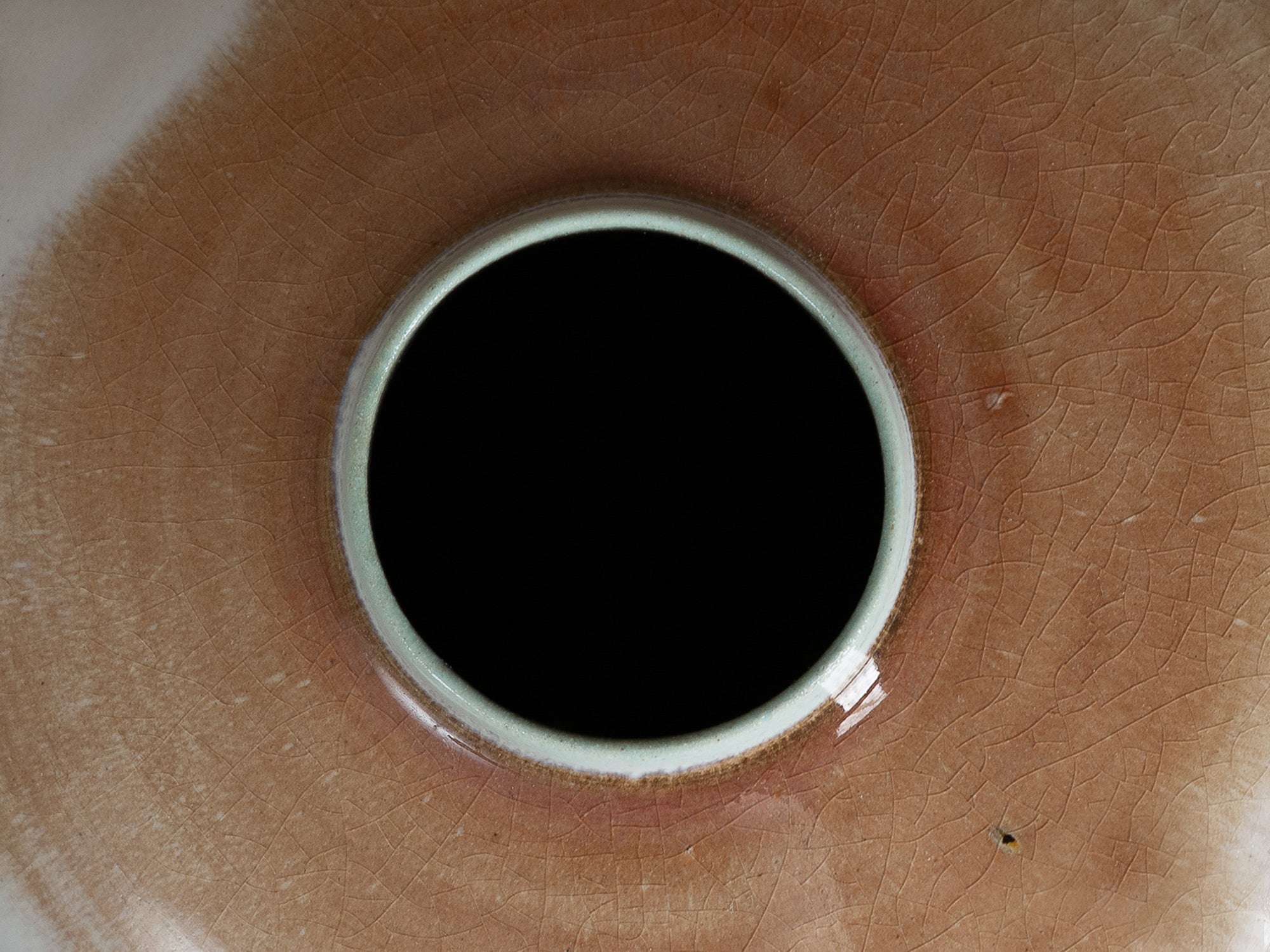 Rare vase "oursin" en grès de Georges Jouve, France (vers 1960)..Rare stoneware "oursin" vase by Georges Jouve, France (circa 1960)