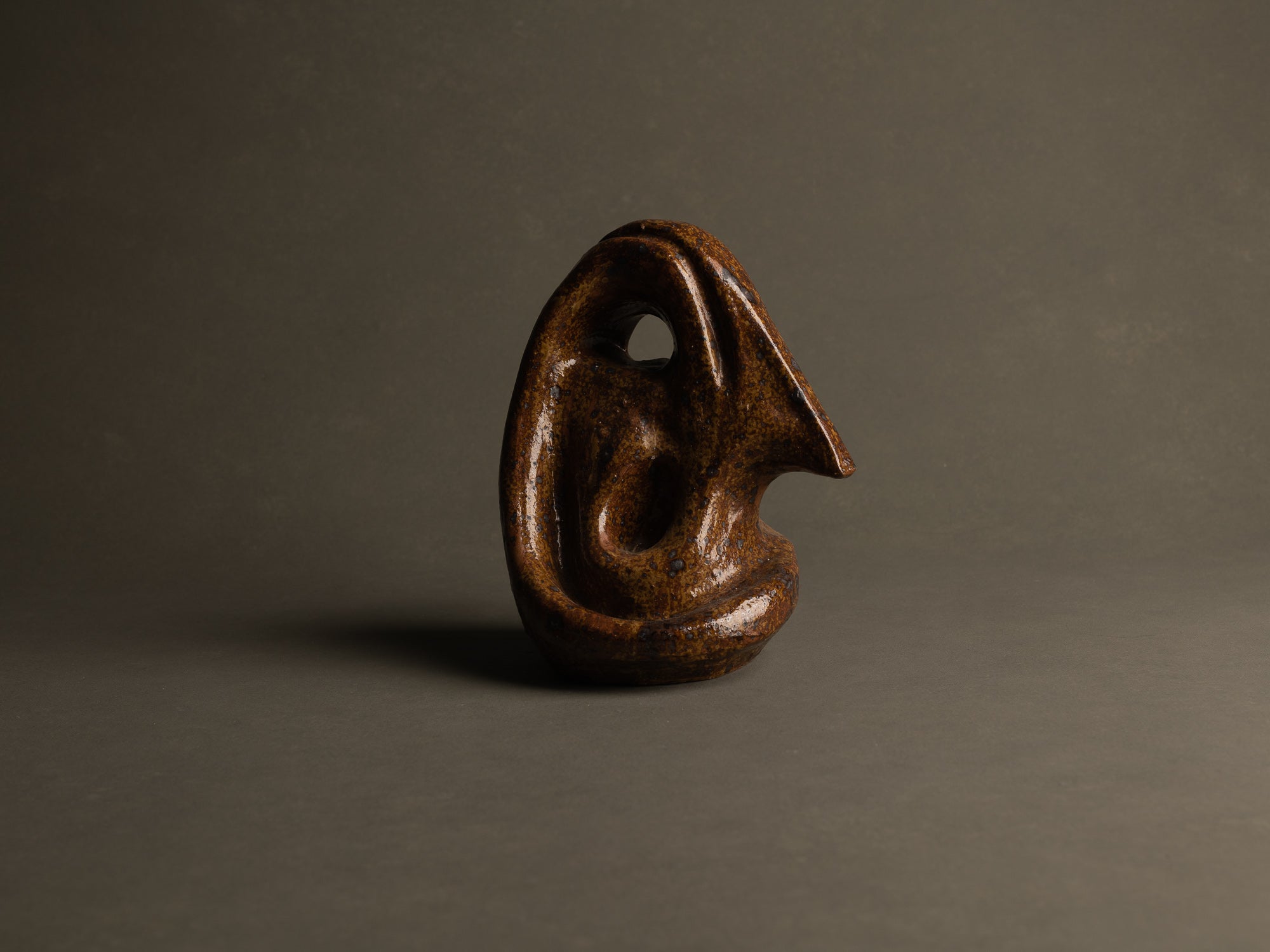 Sculpture en grès pyrité de Jacky Coville, France (1976)..Ecole de Nice, Stoneware sculpture by Jacky Coville, France (1976)