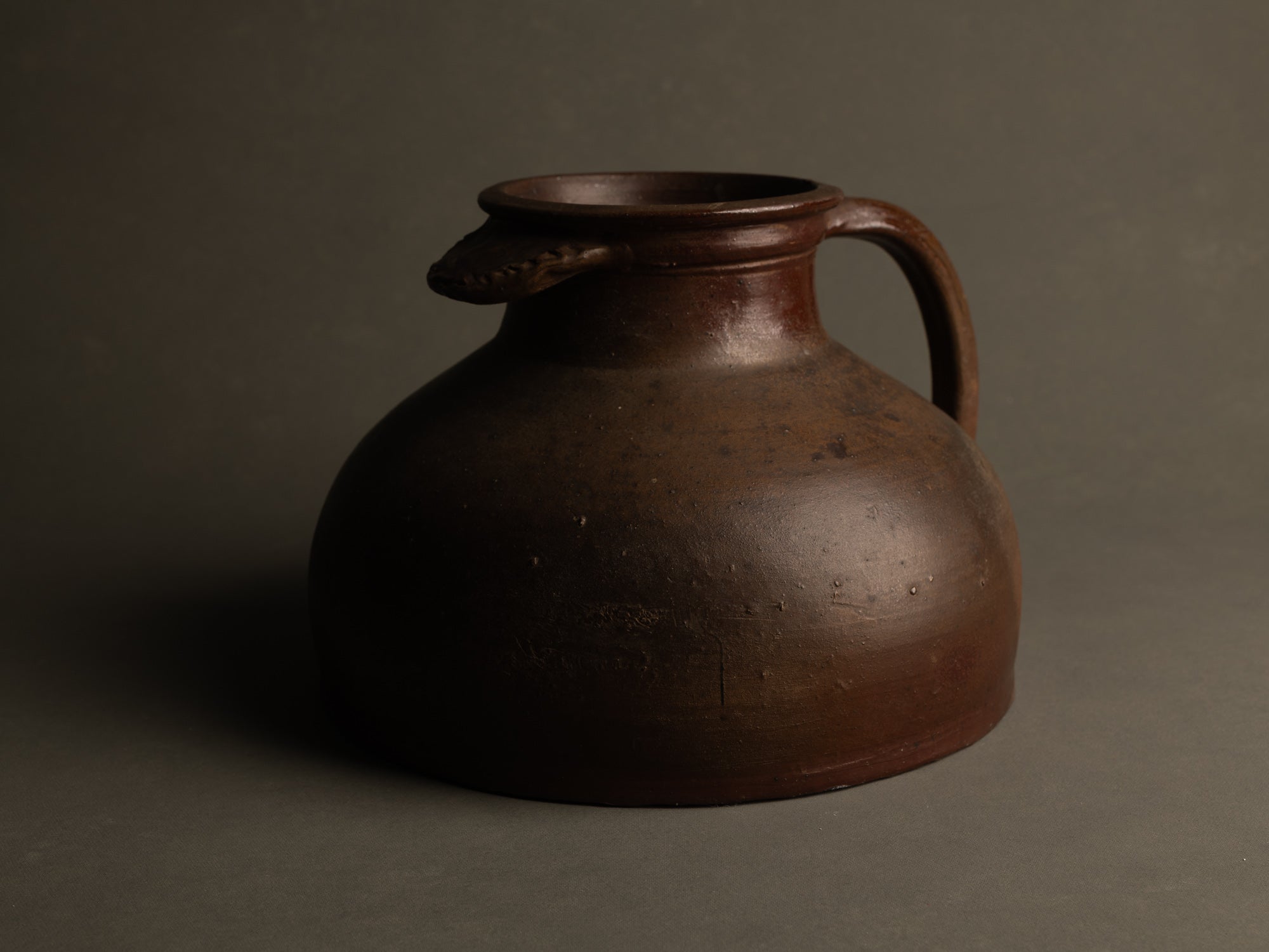 Cruche à boulanger de Jean et Geneviève Dubost, France (1966)..Baker's jug by Jean and Geneviève Dubost, France (1966)