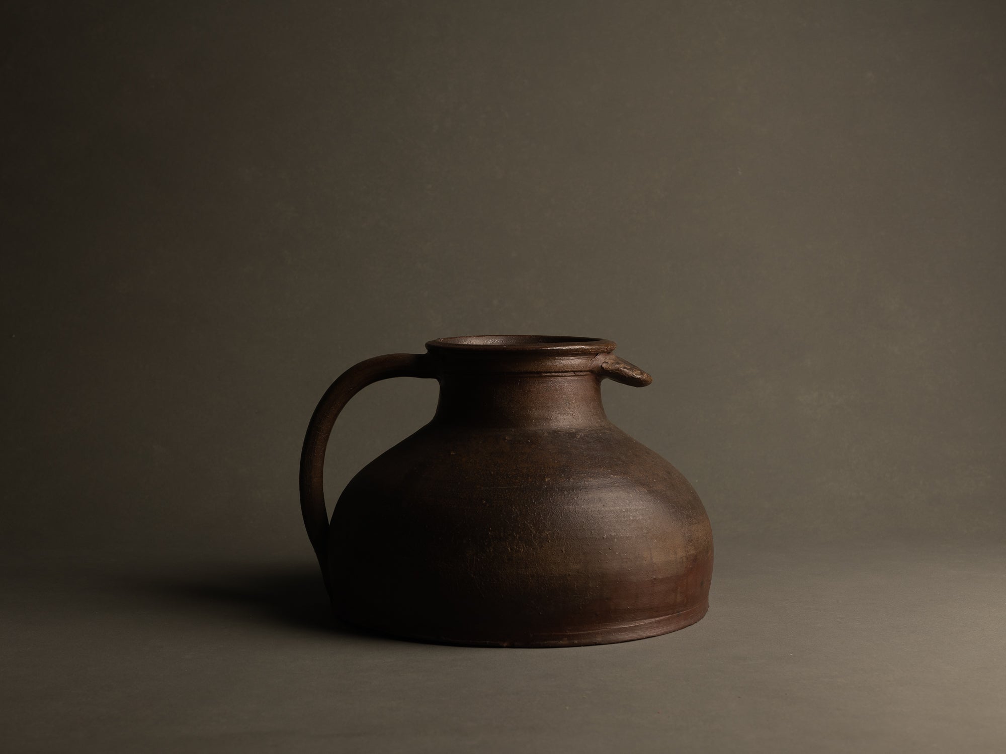 Cruche à boulanger de Jean et Geneviève Dubost, France (1966)..Baker's jug by Jean and Geneviève Dubost, France (1966)