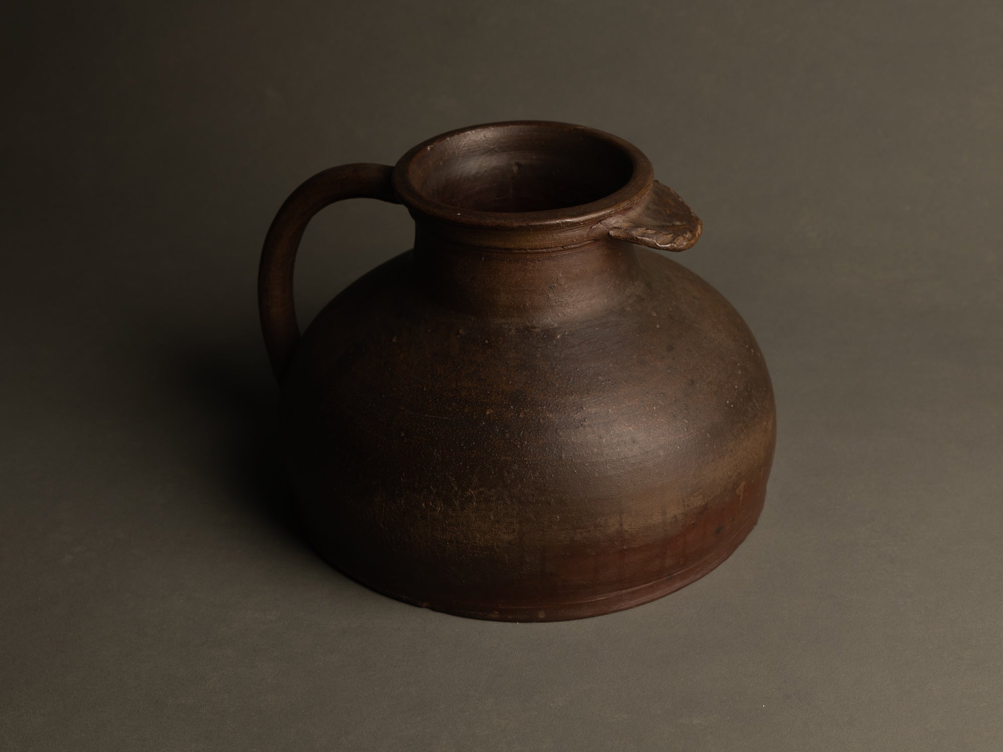 Cruche à boulanger de Jean et Geneviève Dubost, France (1966)..Baker's jug by Jean and Geneviève Dubost, France (1966)