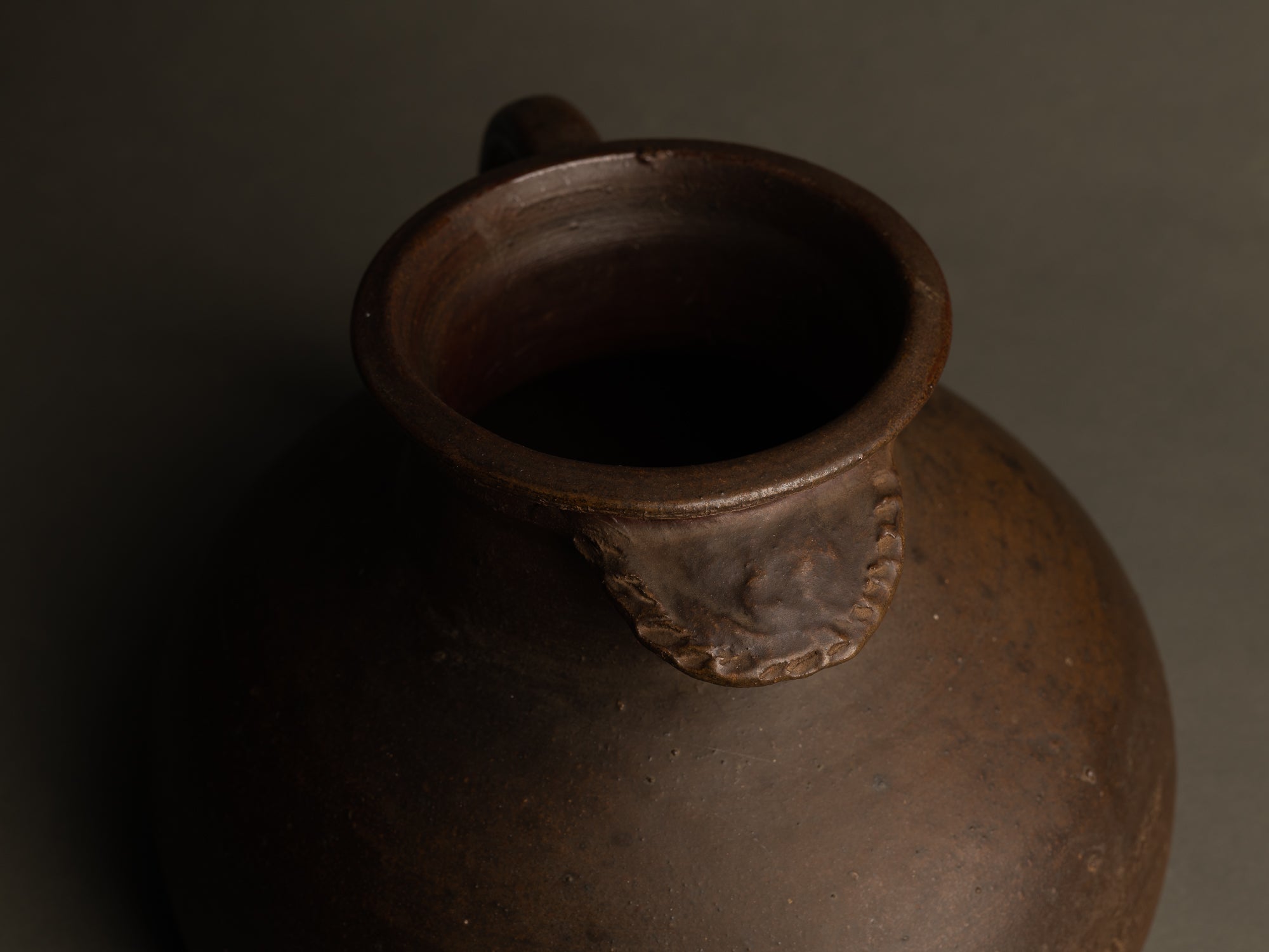 Cruche à boulanger de Jean et Geneviève Dubost, France (1966)..Baker's jug by Jean and Geneviève Dubost, France (1966)