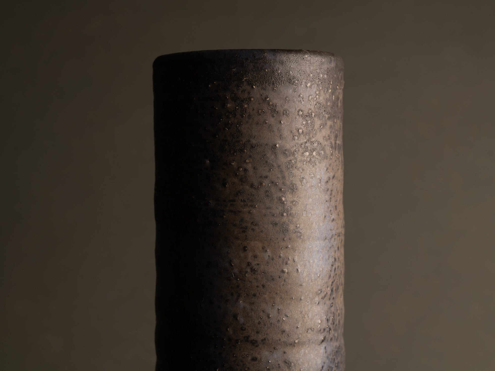 Monumental vase de sol par Piet Knepper pour Mobach, Pays-Bas (1971)..Huge floor Vase by Piet Knepper for Mobach, Netherlands (1971)