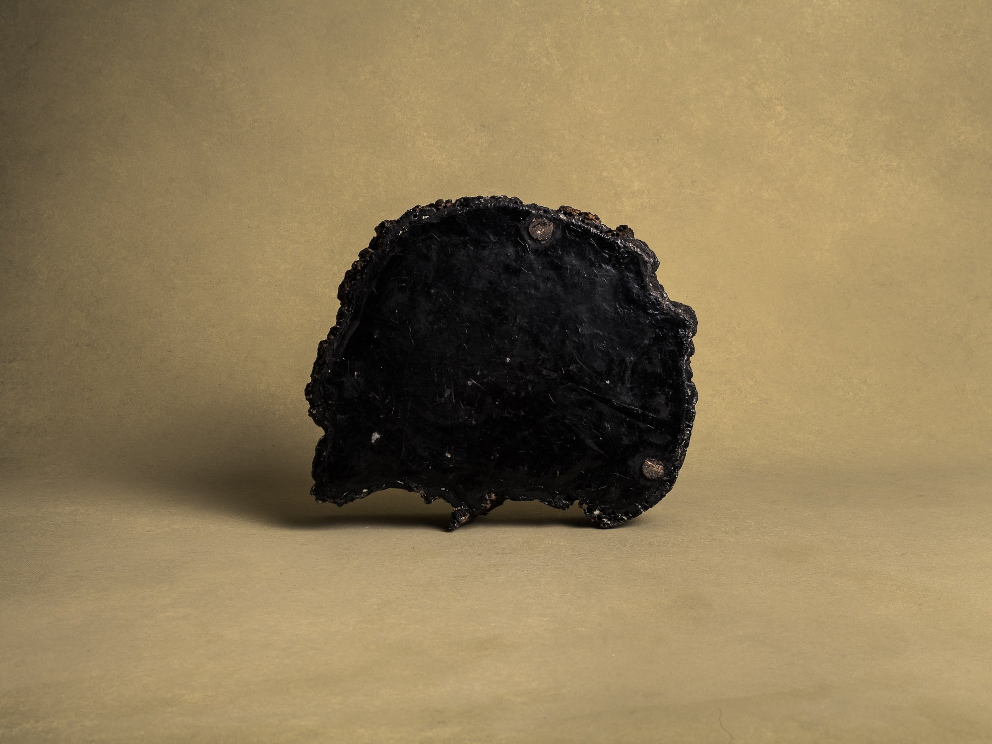 Importante coupe / support en bois de keyaki pour l'ikebana, Japon (vers 1850)..Keyaki burl wood ikebana stand vase, Japan (circa 1850)