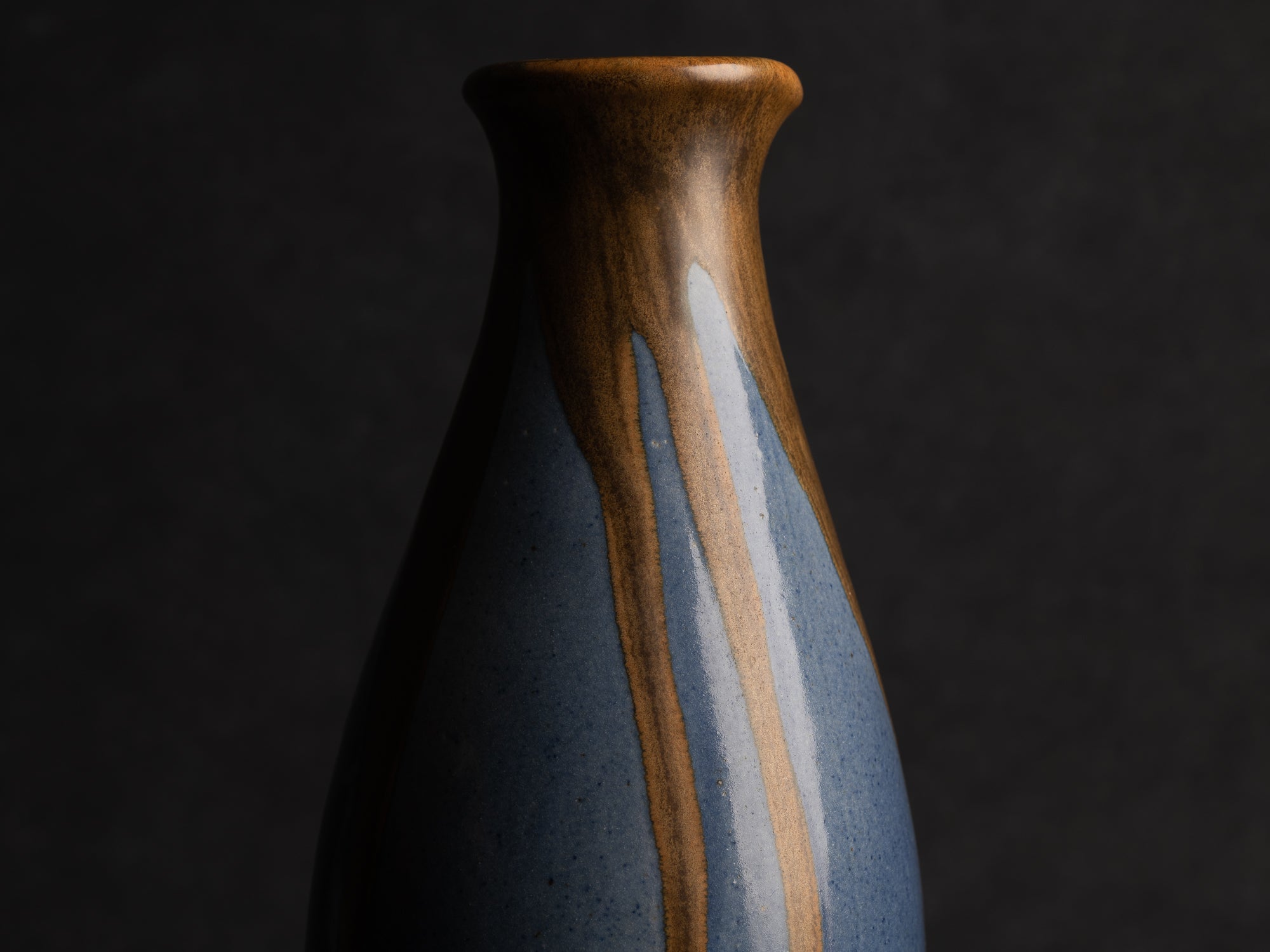 Important vase en grès de Léon Pointu, Atelier Pointu, France (vers 1930)..School of Carriès Large stoneware vase by Léon Pointu, Atelier Pointu, France (circa 1930)
