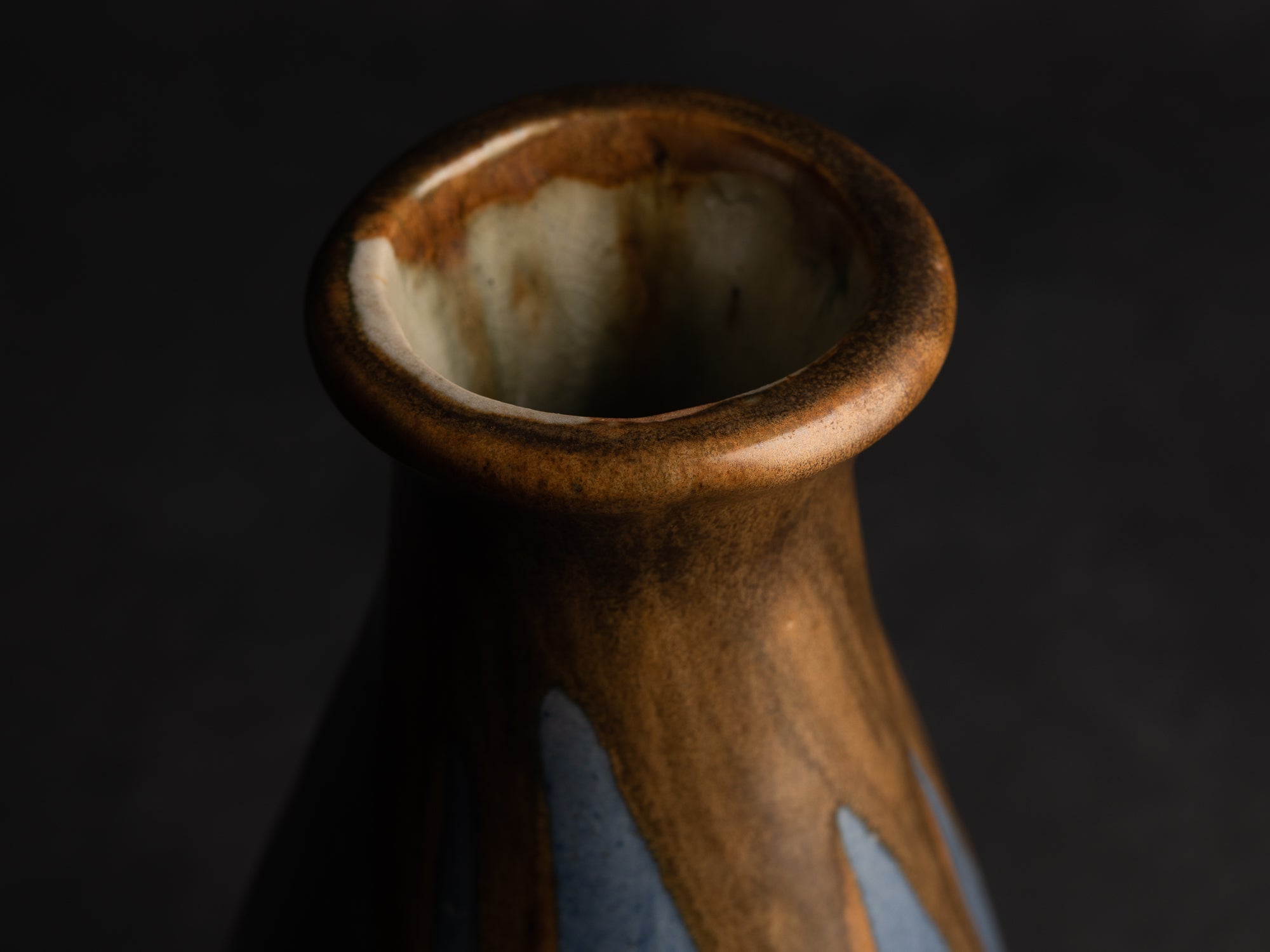 Important vase en grès de Léon Pointu, Atelier Pointu, France (vers 1930)..School of Carriès Large stoneware vase by Léon Pointu, Atelier Pointu, France (circa 1930)
