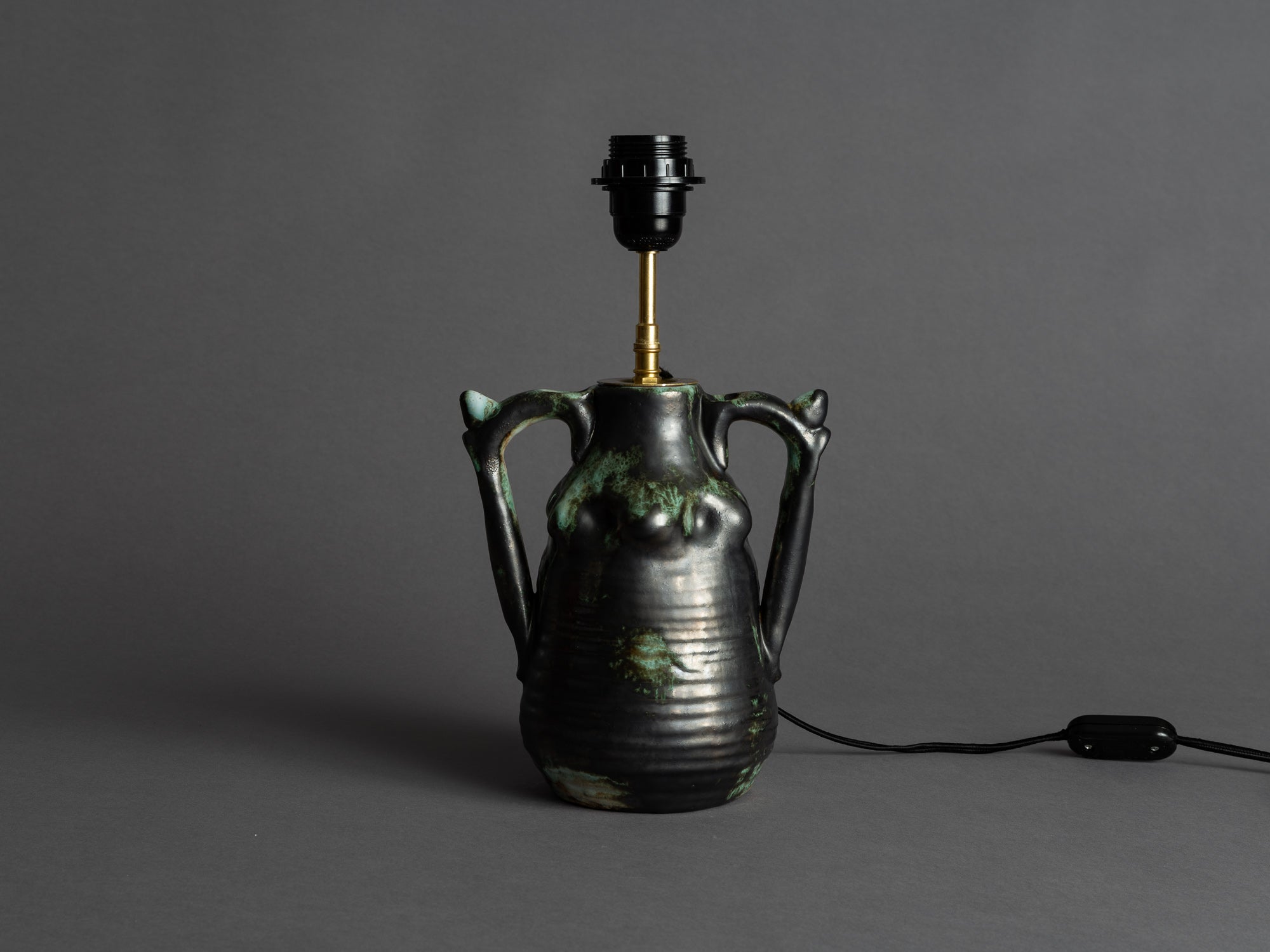 Lampe d'Alexandre Kostanda pour Louis Giraud à Vallauris, France (vers 1949)..Biomorphic Lamp by Alexandre Kostanda for Louis Giraud in Vallauris, France (circa 1949)