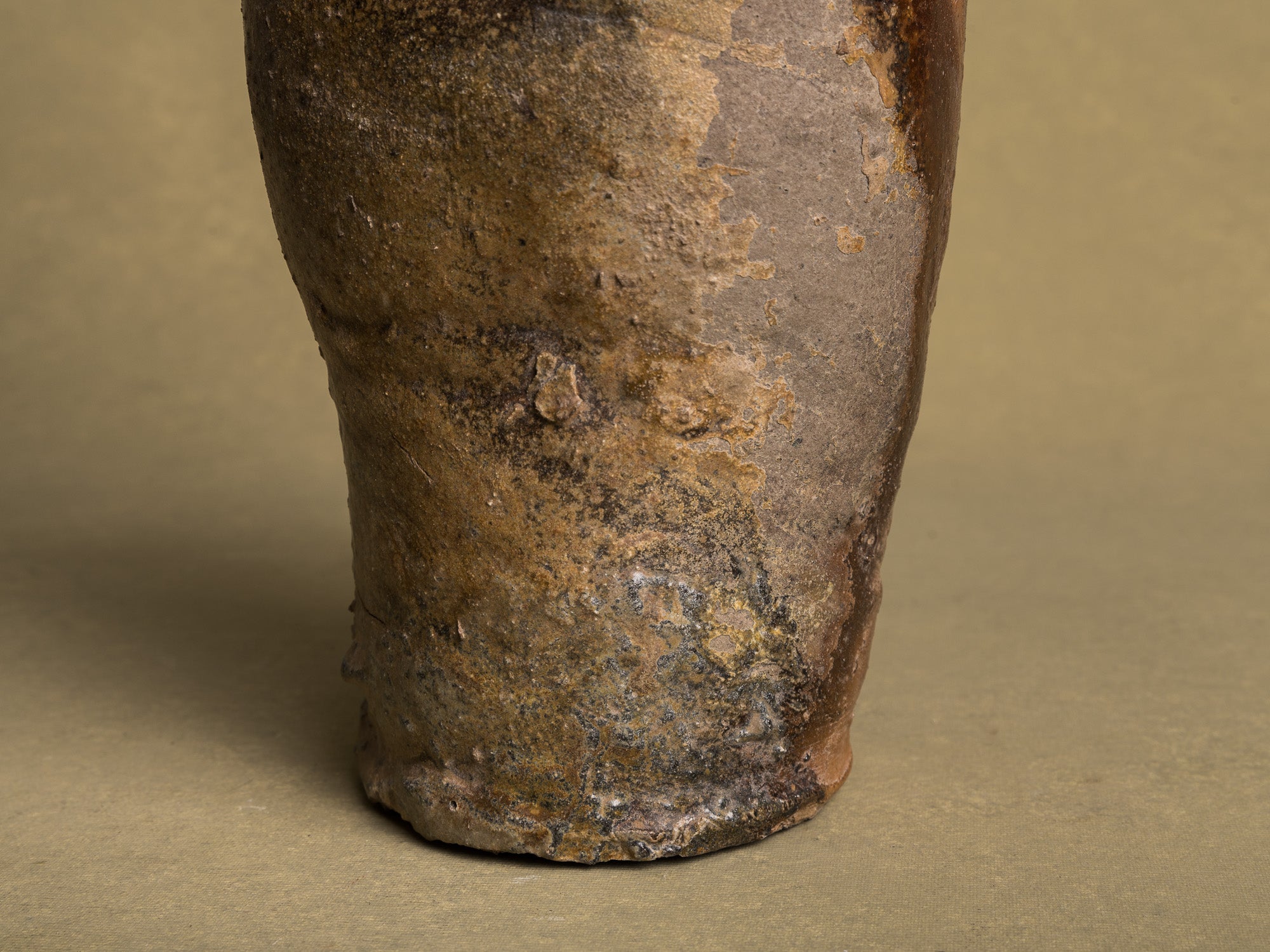 Mitate mono, paire de lampes "jambe de chien" en grès de Martincamp, France (XVIIIe / XIXe siècle)..Mitate mono, pair of lamps "jambe de chien" in stoneware from Martincamp, France (18th / 19th century)