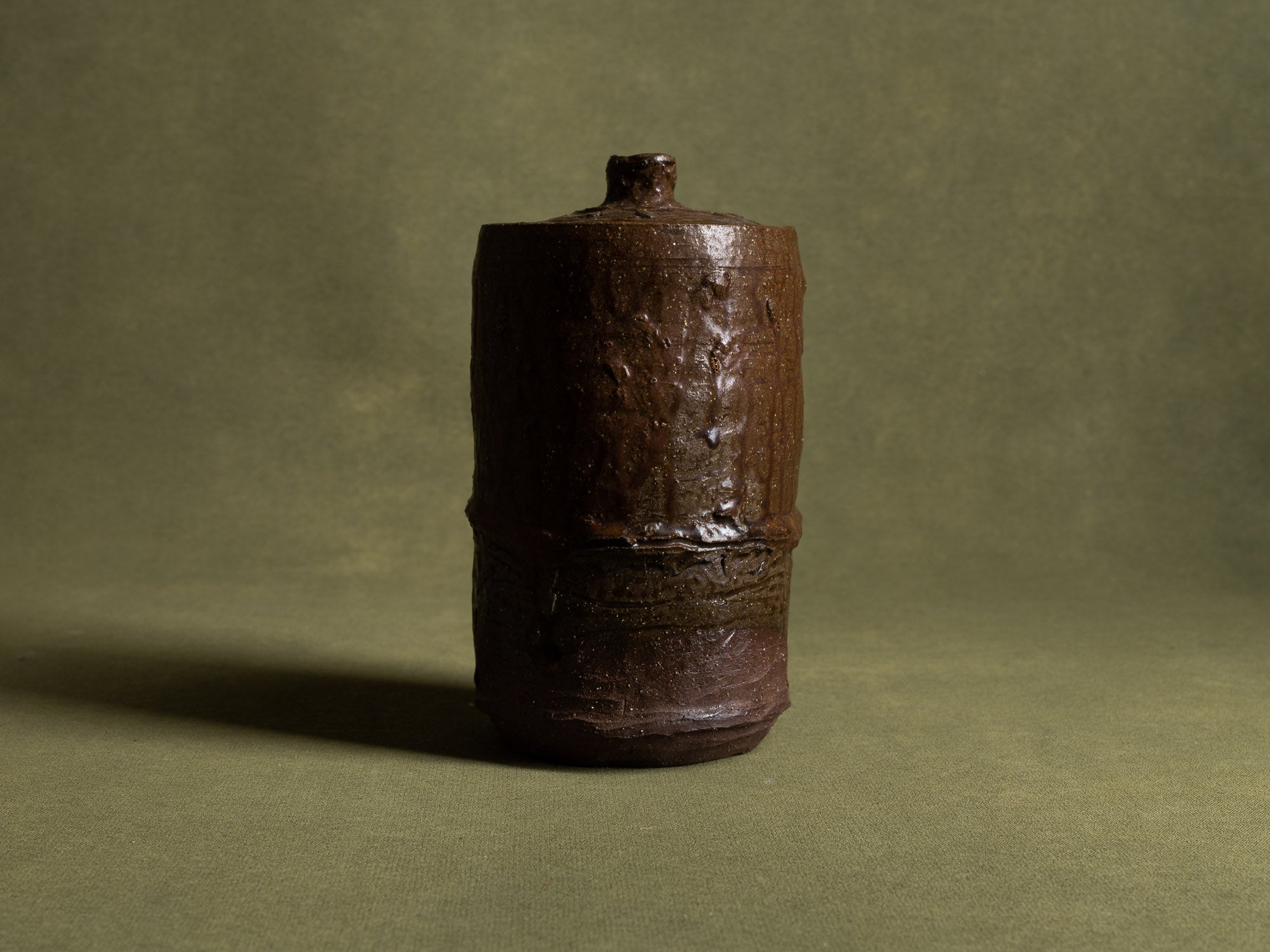 Mizusashi, pot couvert à eau, Japon (ère Shōwa)..Seto ware water pot Mizusashi , Japan (Shōwa era)