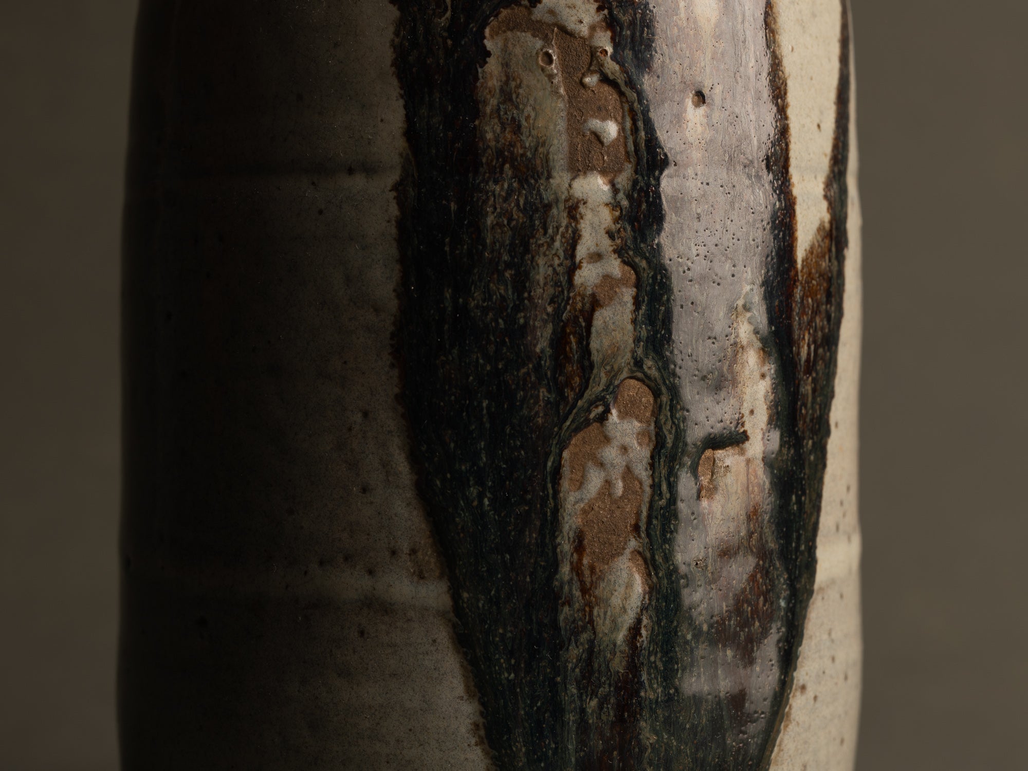 Mizusashi, Pot couvert à eau de type Seto, Japon (ére Taishō  / Shōwa)..Seto ware water pot Mizusashi , Japan (Taishō  / Shōwa Era)