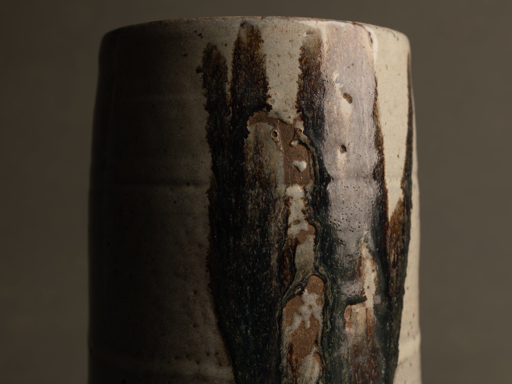 Mizusashi, Pot couvert à eau de type Seto, Japon (ére Taishō  / Shōwa)..Seto ware water pot Mizusashi , Japan (Taishō  / Shōwa Era)