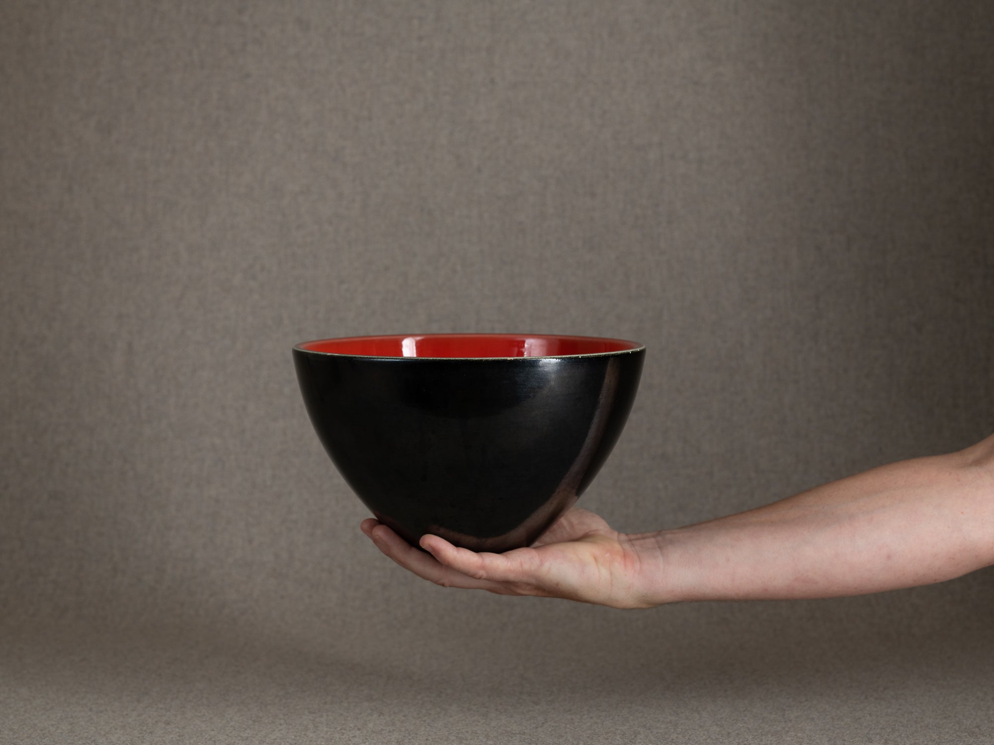 Suite de coupes gigognes "constructivistes" par Fernand Elchinger à Soufflenheim, France (vers 1955-58)..Set of 3 "bauhaus" bowls by Fernand Elchinger in Soufflenheim, France (circa 1955-58)