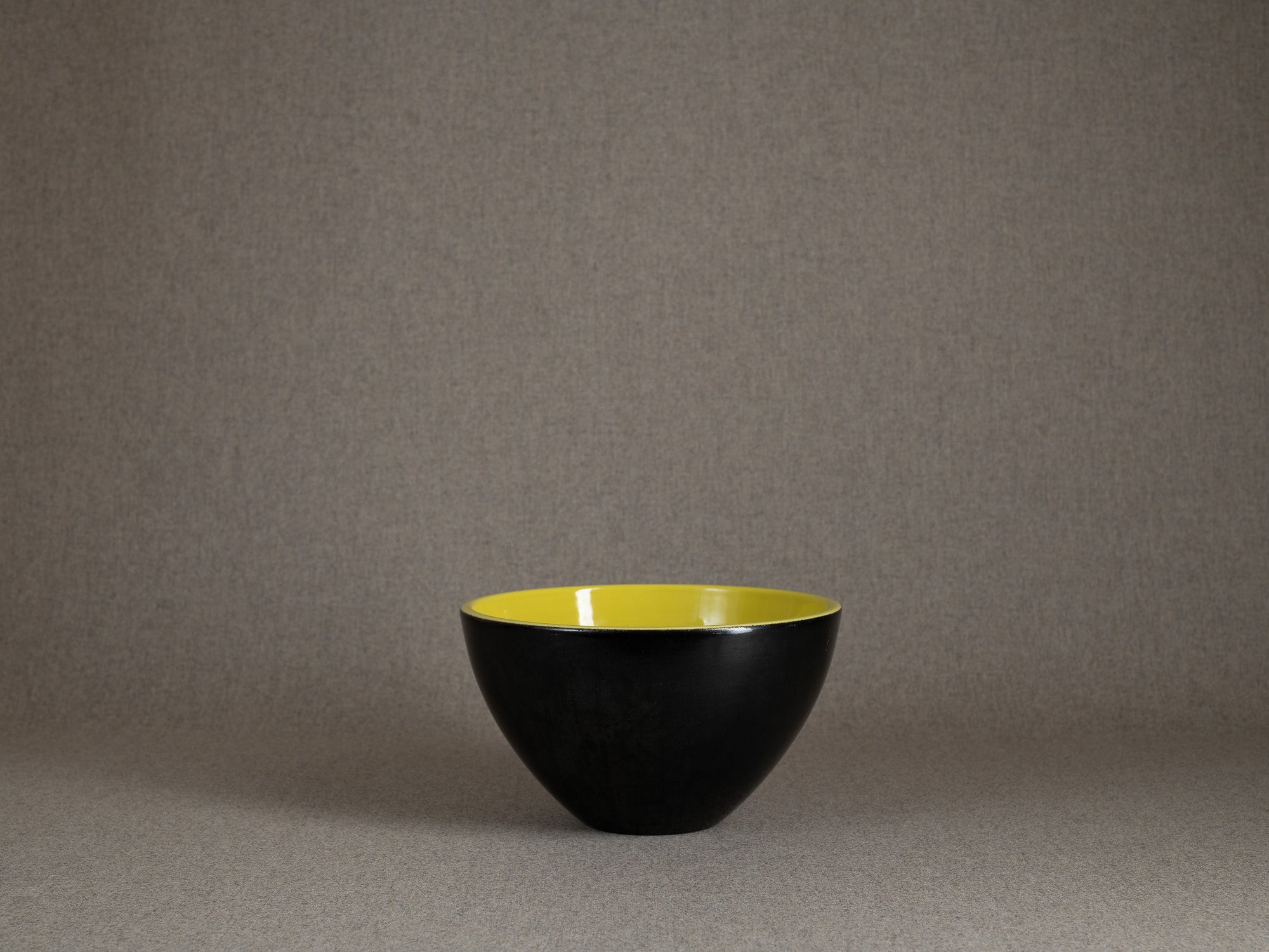 Suite de coupes gigognes "constructivistes" par Fernand Elchinger à Soufflenheim, France (vers 1955-58)..Set of 3 "bauhaus" bowls by Fernand Elchinger in Soufflenheim, France (circa 1955-58)