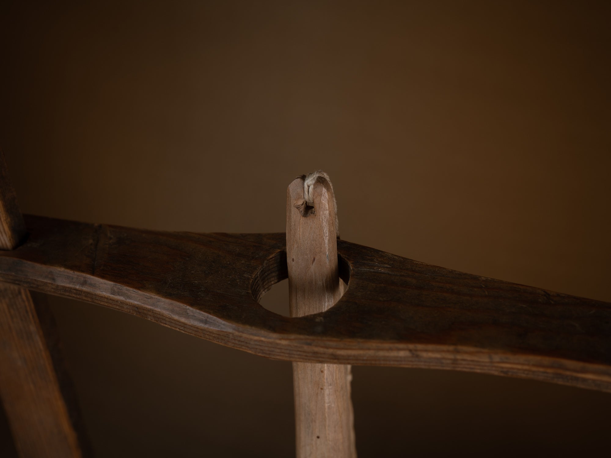 Rare piège à souris, Suède (Fin du XVIIIe / début du XIXe siècle)..Rare mousetrap, Sweden (late 18th / early 19th century)