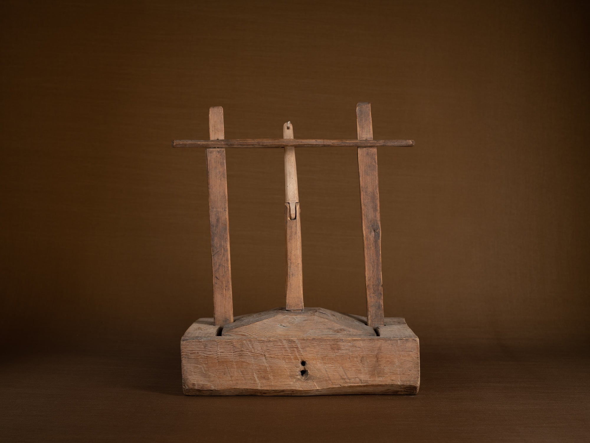 Rare piège à souris, Suède (Fin du XVIIIe / début du XIXe siècle)..Rare mousetrap, Sweden (late 18th / early 19th century)