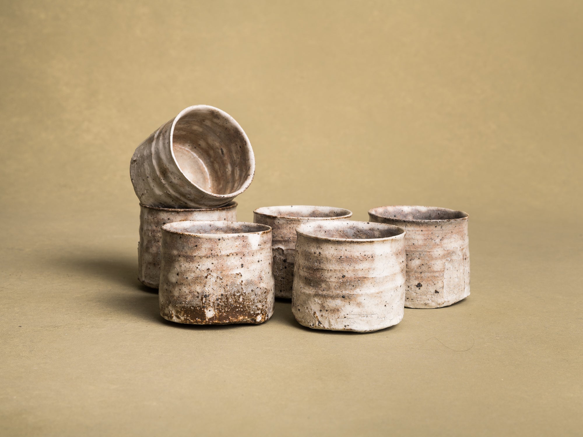 Rare service à thé kumidashi senchawan par le maître Kitaro Kawamura, Japon (vers 1950)..Rare kumidashi senchawan tea set by master Kitaro Kawamura, Japan (circa 1950)