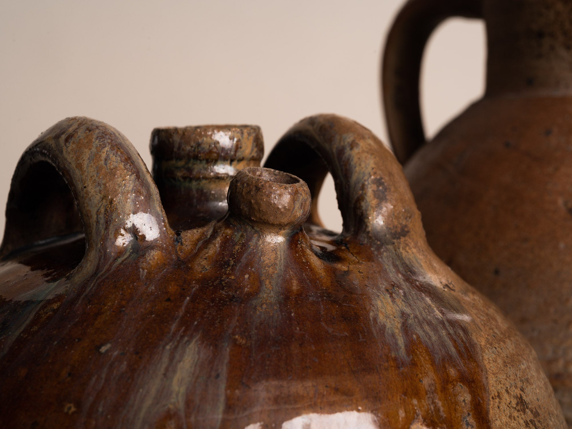 Ensemble de pots en grès de Puisaye, France (XVIIIe et XIXe siècles)..Set of stoneware folk pots by anonymous Puisaye potters, France (18th & 19th century)