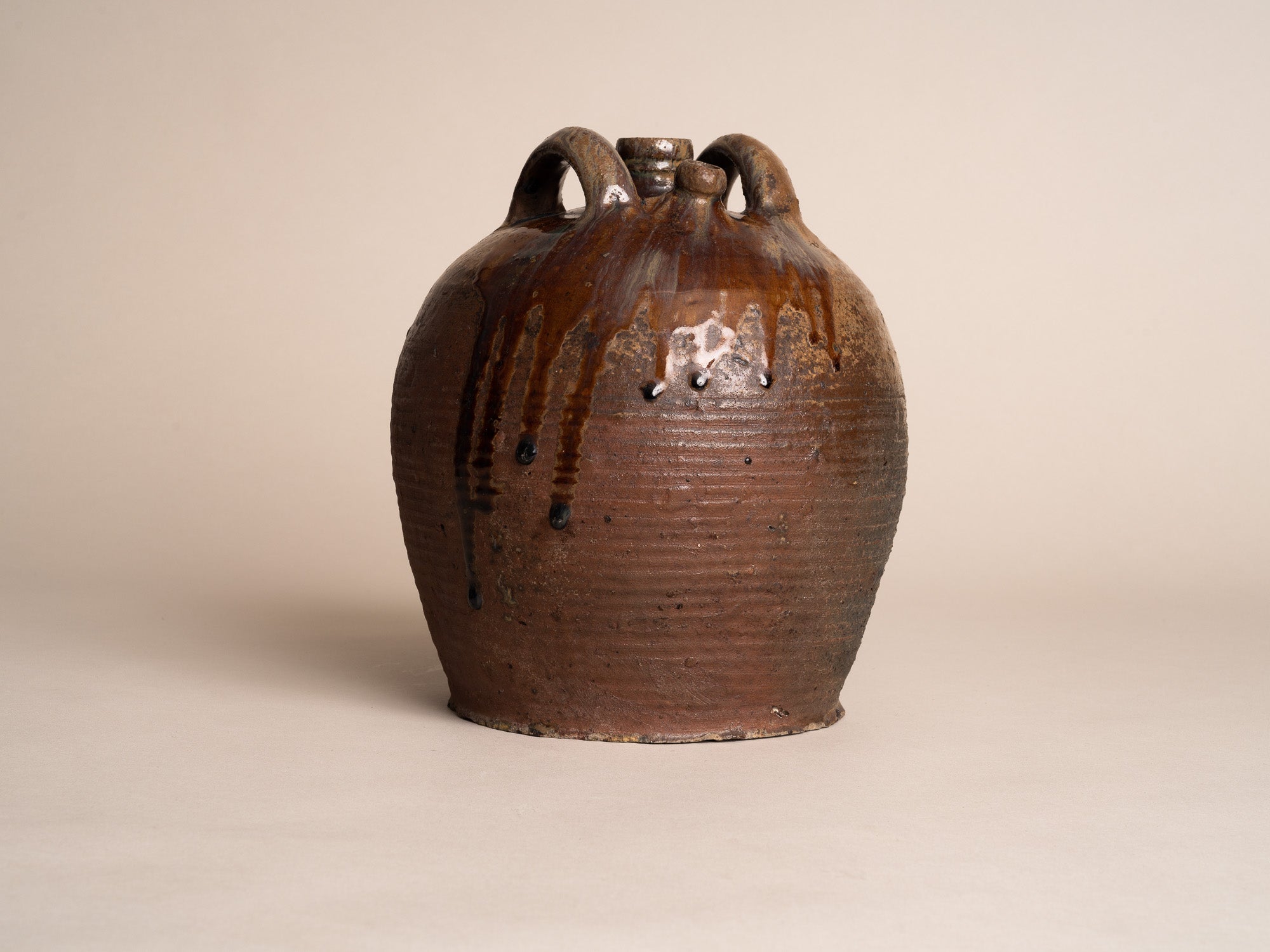 Ensemble de pots en grès de Puisaye, France (XVIIIe et XIXe siècles)..Set of stoneware folk pots by anonymous Puisaye potters, France (18th & 19th century)