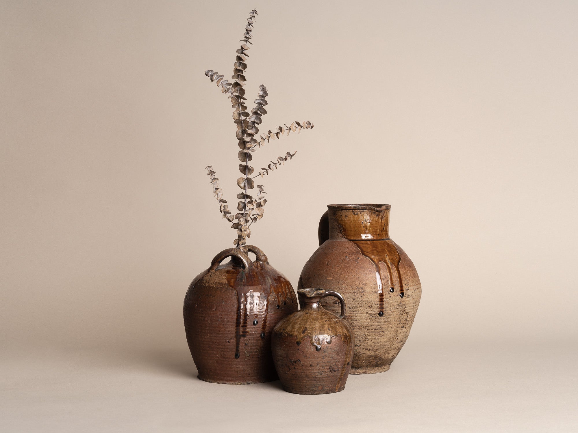 Ensemble de pots en grès de Puisaye, France (XVIIIe et XIXe siècles)..Set of stoneware folk pots by anonymous Puisaye potters, France (18th & 19th century)