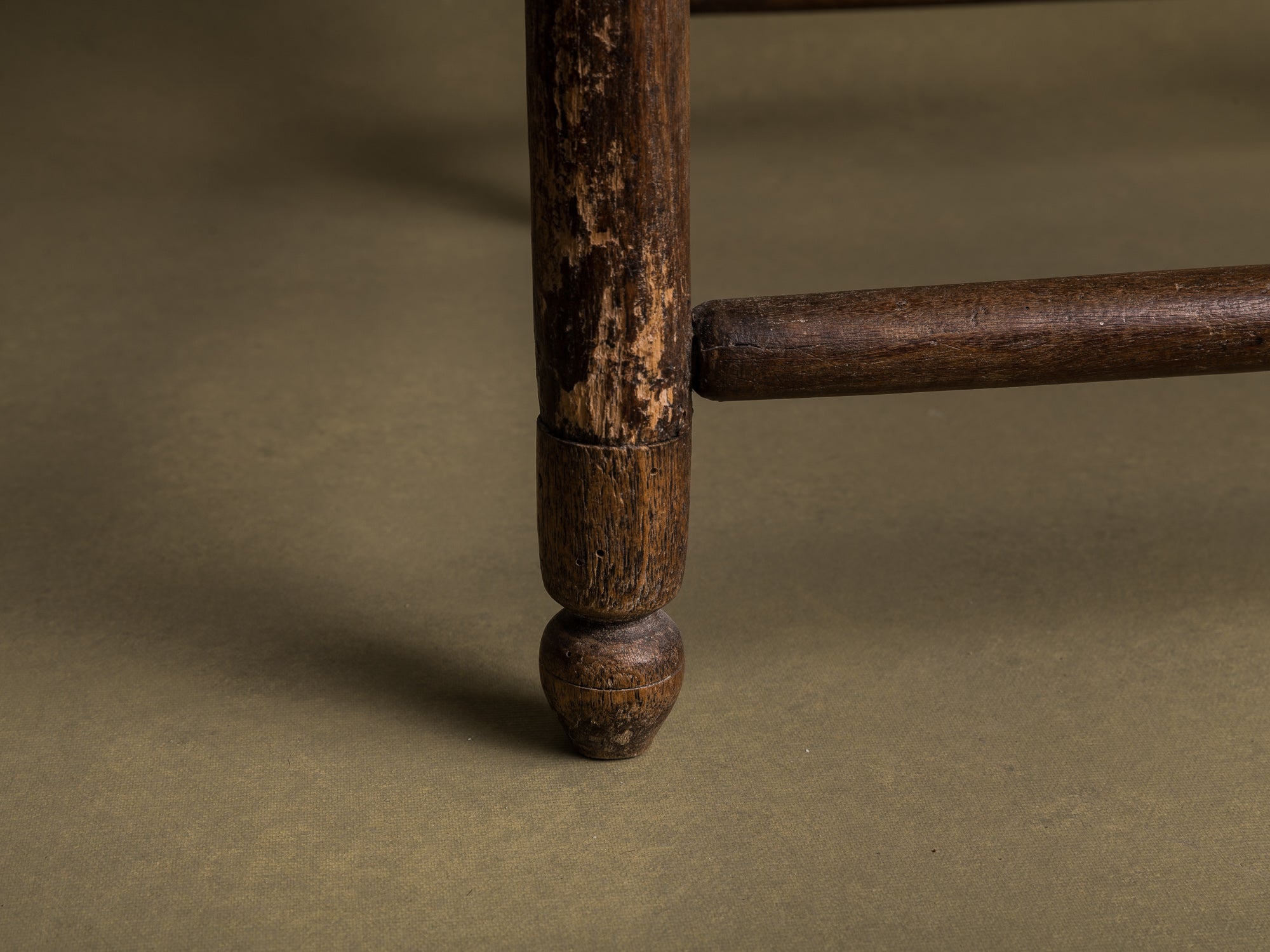 Fauteuil paillé, art paysan provençal, France (Fin du XVIIIe / début du XIXe siècle)..Provence Straw armchair, peasant art, France (Late 18th / early 19th century)