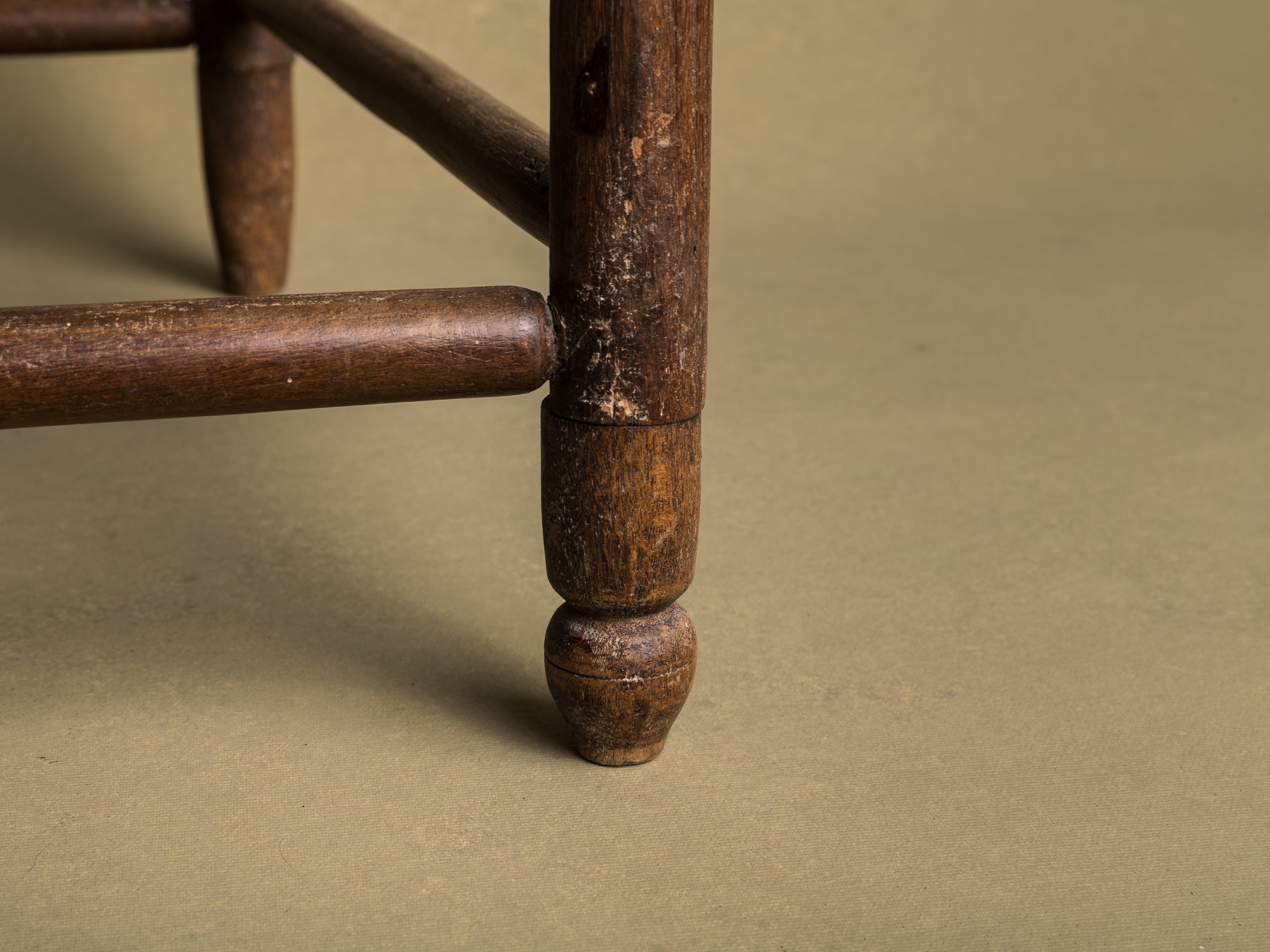 Fauteuil paillé, art paysan provençal, France (Fin du XVIIIe / début du XIXe siècle)..Provence Straw armchair, peasant art, France (Late 18th / early 19th century)