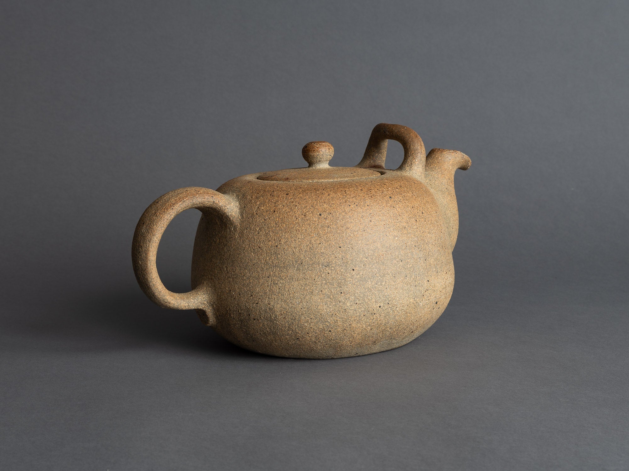 Grande théière par Nils Kähler pour Kähler keramik, Danemark (vers 1945)..Teapot by Nils Kähler for Kähler keramik, Denmark (circa 1945)