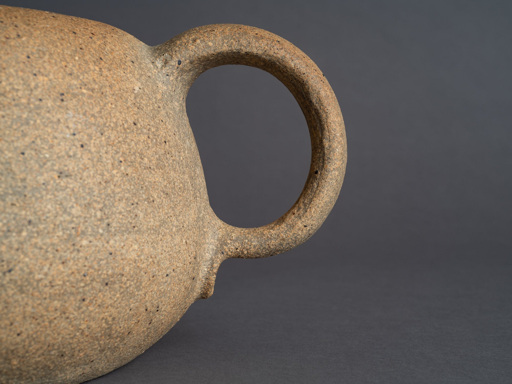 Grande théière par Nils Kähler pour Kähler keramik, Danemark (vers 1945)..Teapot by Nils Kähler for Kähler keramik, Denmark (circa 1945)