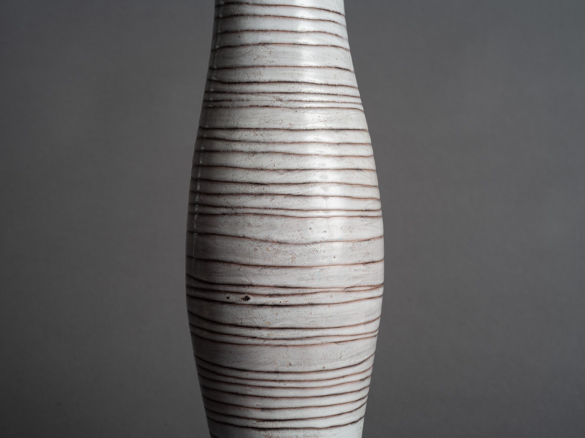 Grand vase de forme libre des frères Cloutier, France (1958)..Huge vase by Robert & Jean Cloutier, France (1958)