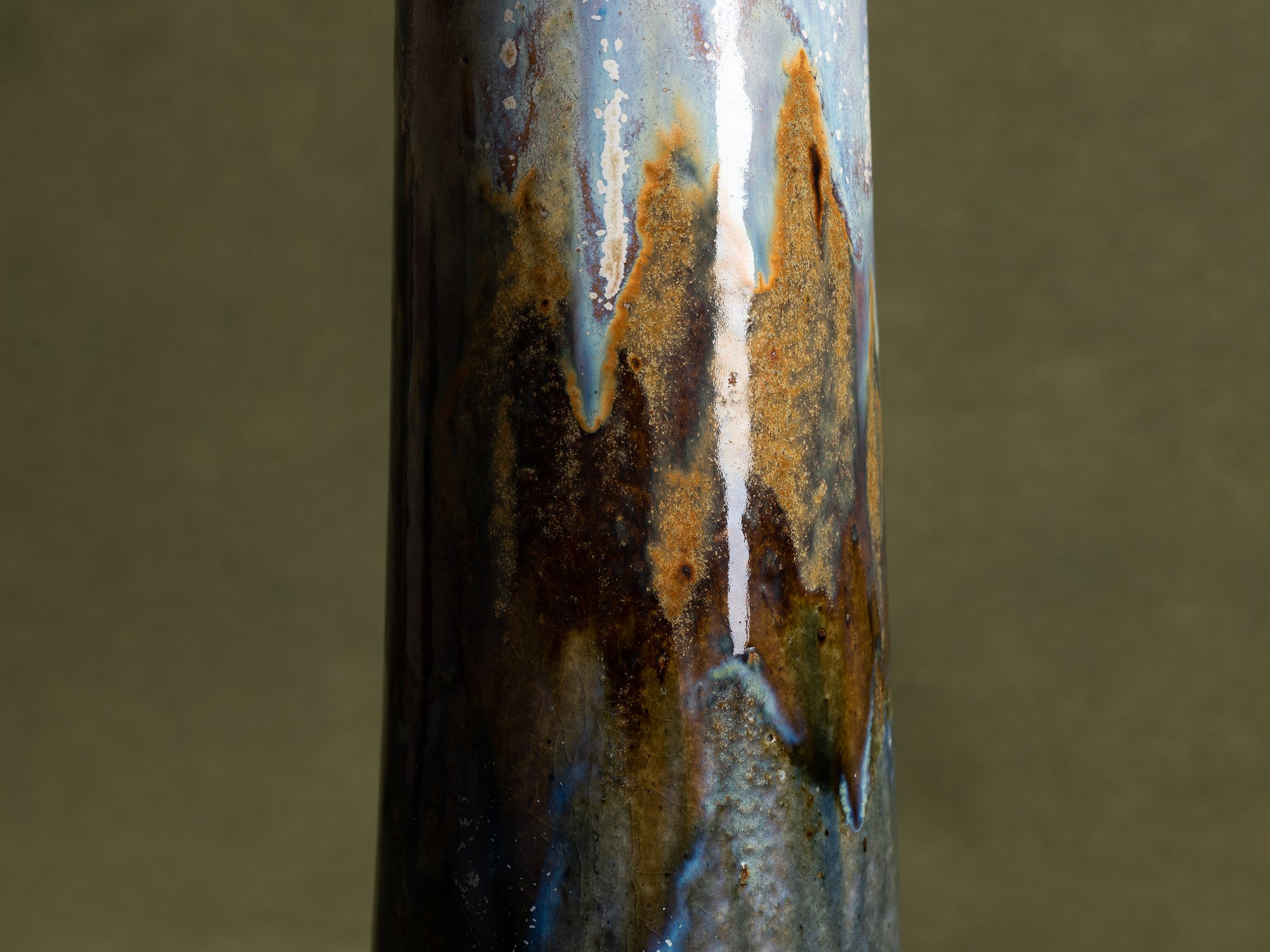Vase en grès Art Nouveau par Alphonse Gentil & François Bourdet à Billancourt, France (vers 1910)..Art Nouveau stoneware Vase by Gentil & Bourdet, France (circa 1910)