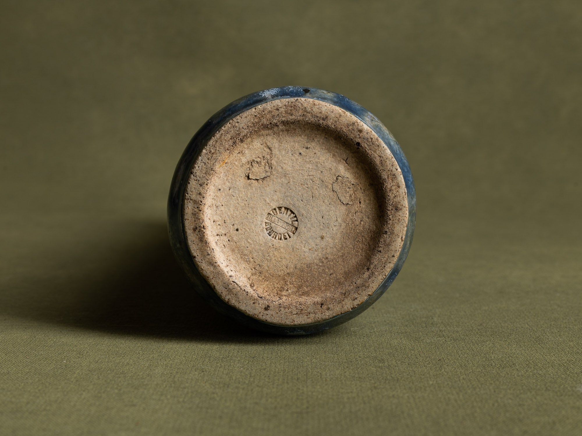 Vase en grès Art Nouveau par Alphonse Gentil & François Bourdet à Billancourt, France (vers 1910)..Art Nouveau stoneware Vase by Gentil & Bourdet, France (circa 1910)
