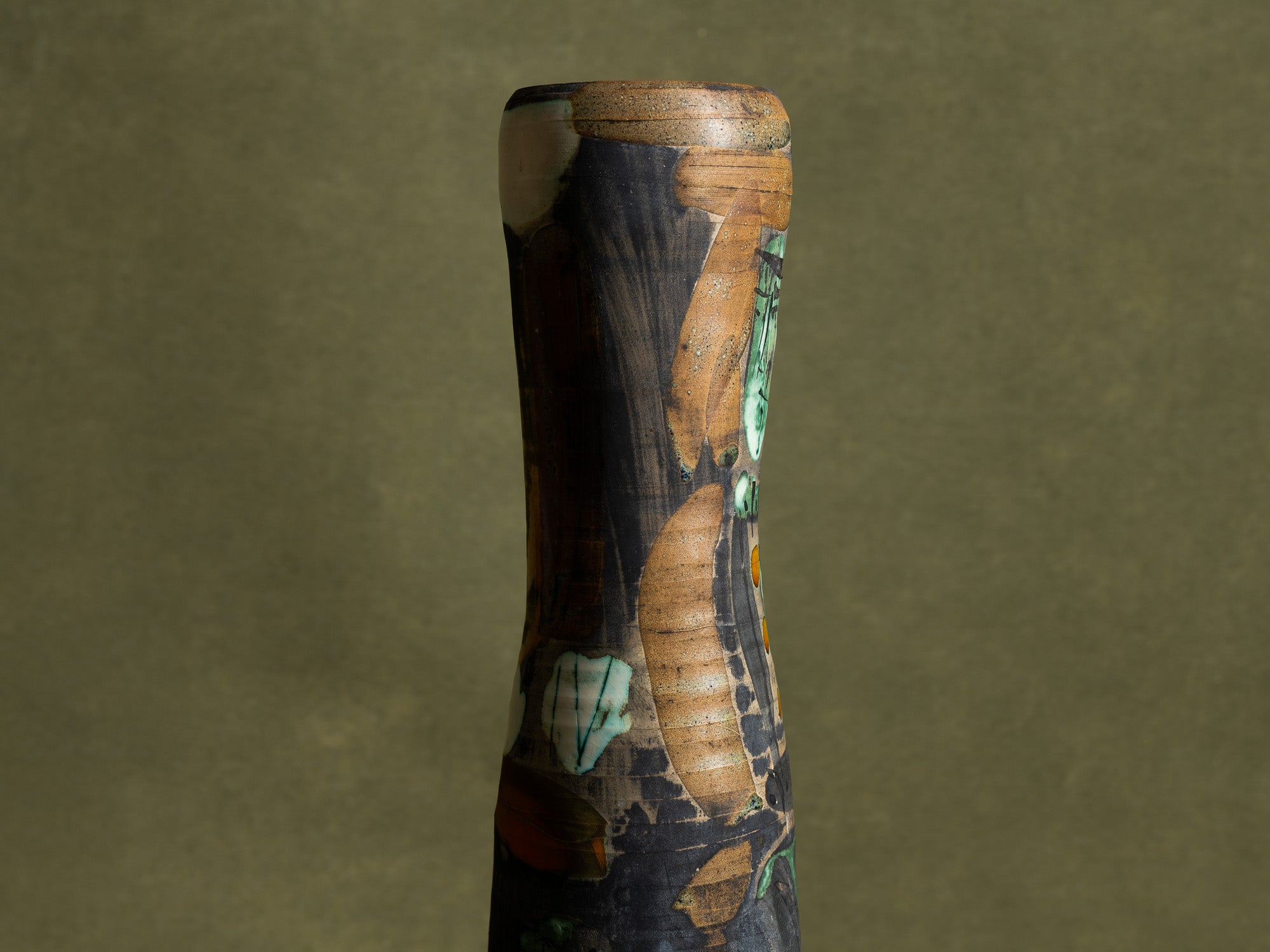 Important vase de Gilbert Portanier à Vallauris, France (vers 1975)..Oustanding muticouloured Vallauris vase by Gilbert Portanier, France (circa 1975)