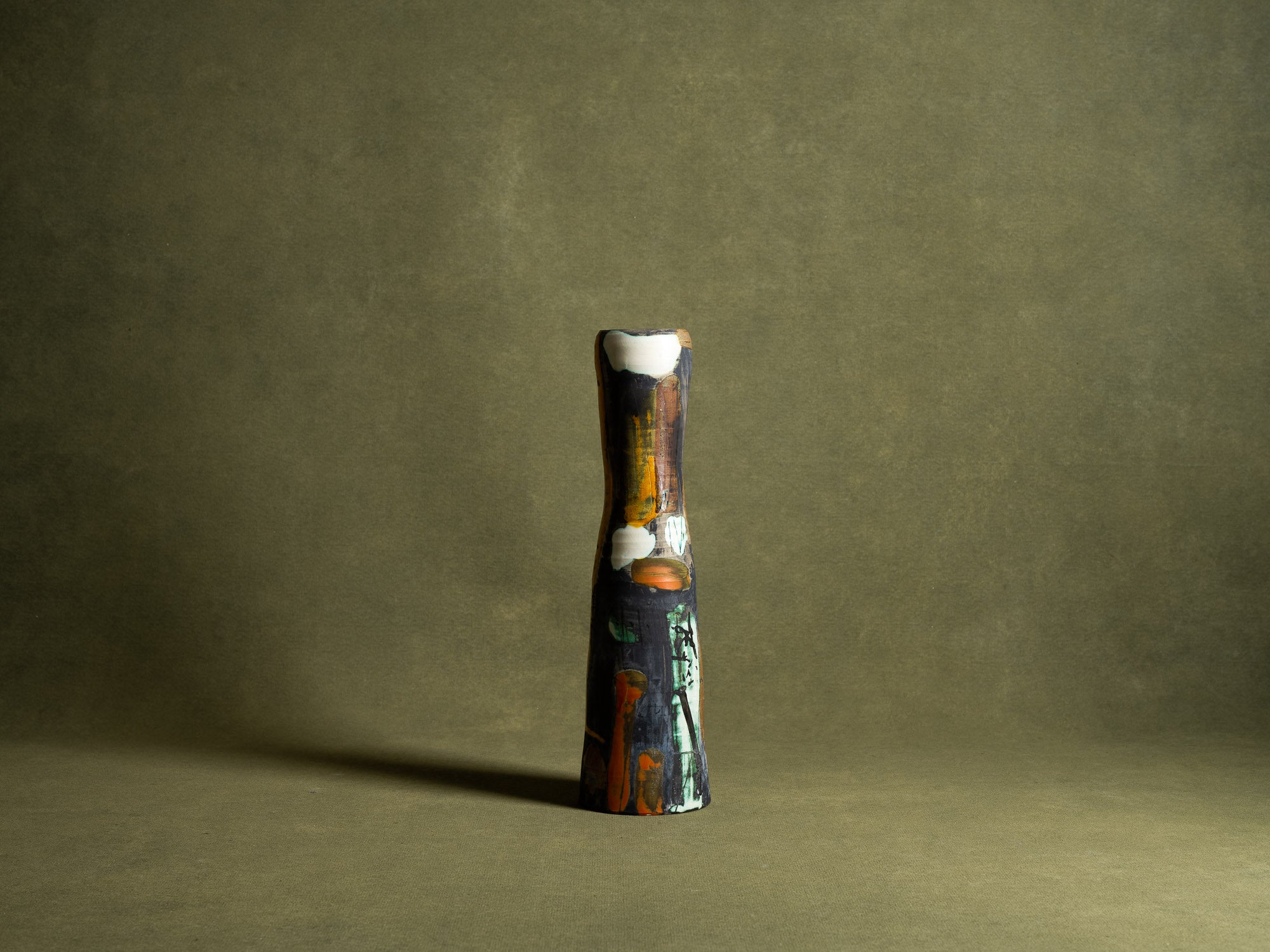Important vase de Gilbert Portanier à Vallauris, France (vers 1975)..Oustanding muticouloured Vallauris vase by Gilbert Portanier, France (circa 1975)
