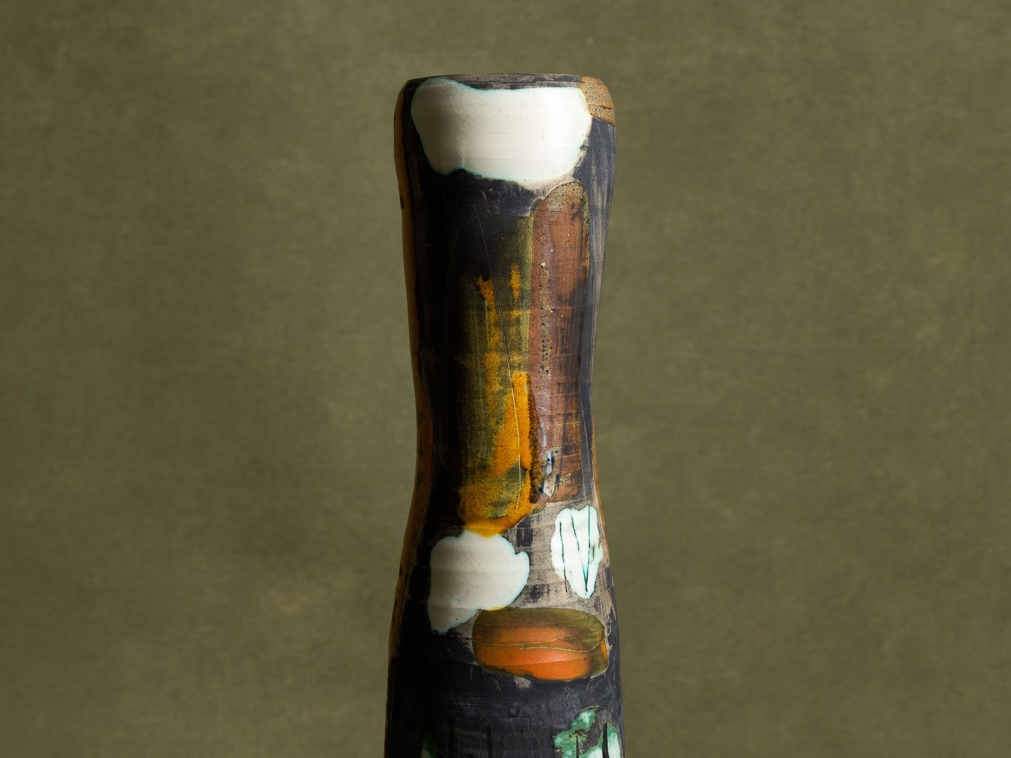 Important vase de Gilbert Portanier à Vallauris, France (vers 1975)..Oustanding muticouloured Vallauris vase by Gilbert Portanier, France (circa 1975)
